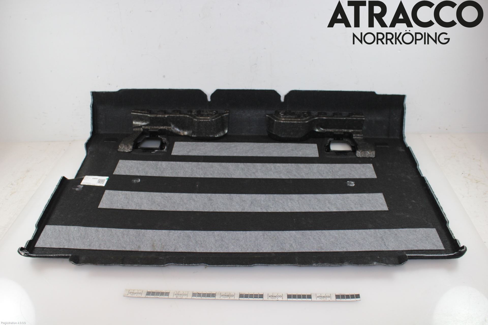 BMW 5 G30/G31/F90 17-23 Inrbagagerumklädsel-Golv