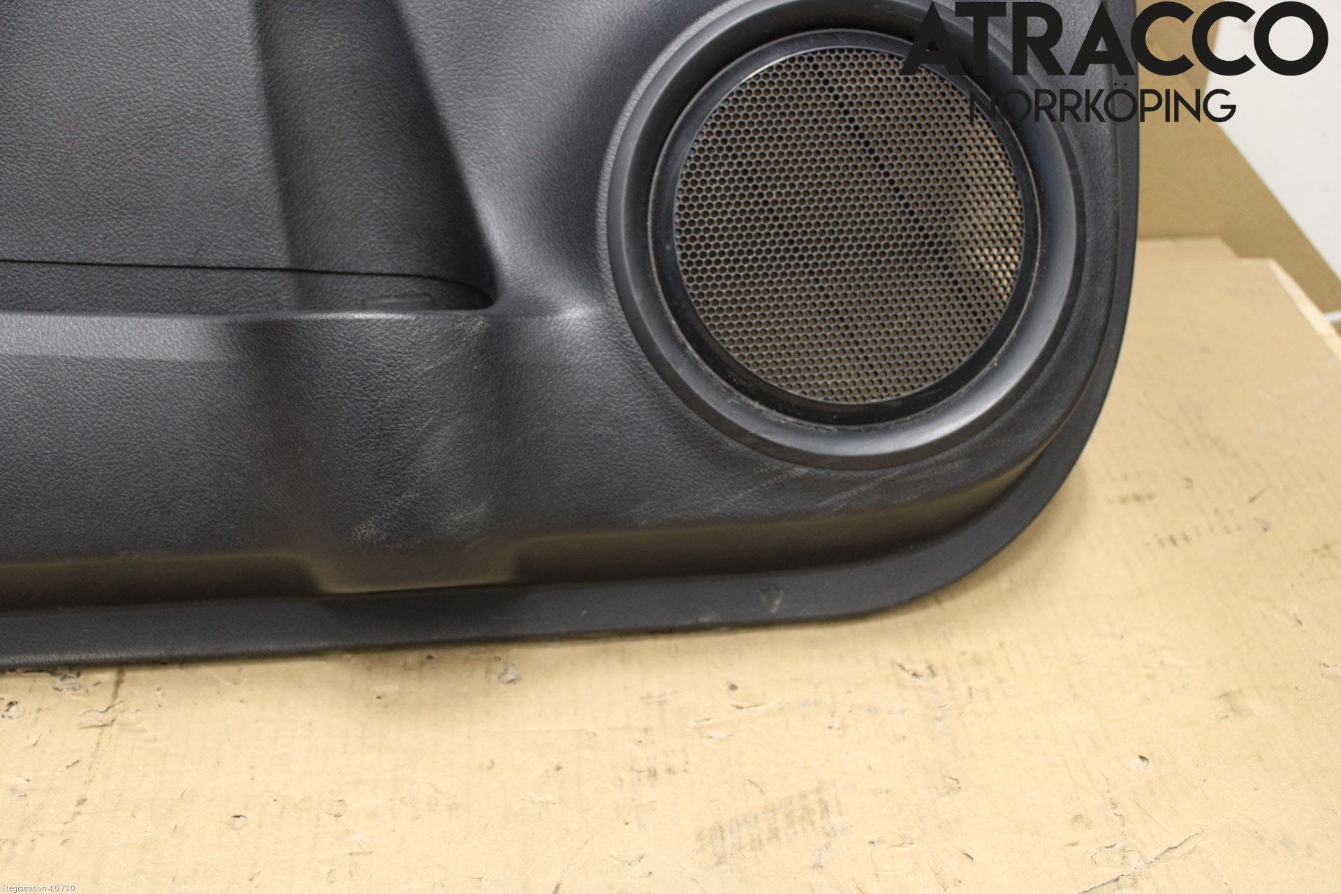 Toyota HILUX 16- Dörrklädsel Vä