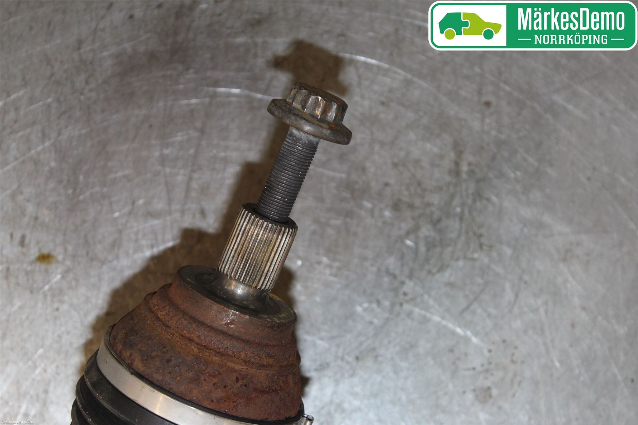 Volkswagen VW GOLF / E-GOLF VII 13-20 Drivaxel Fram Höger