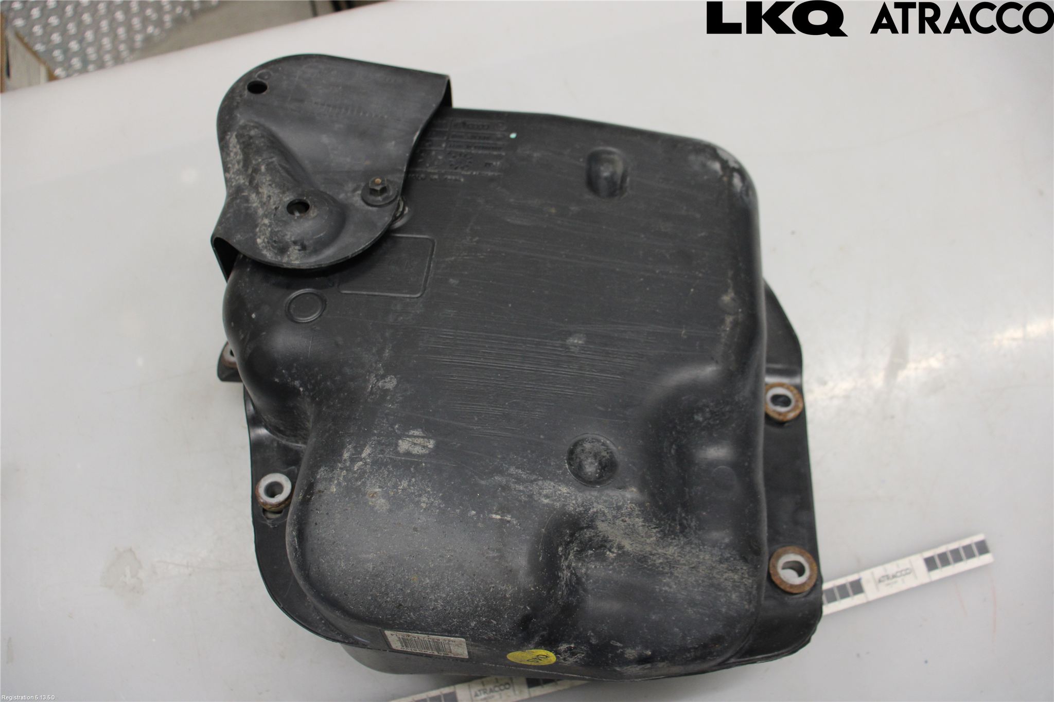 Audi A4 ALLROAD 09-16 Adblue Tank