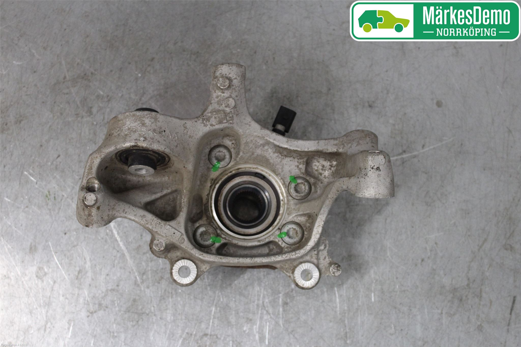 Audi A4/S4 B9 16-19 Hjullagerhus-Spindel Vä B