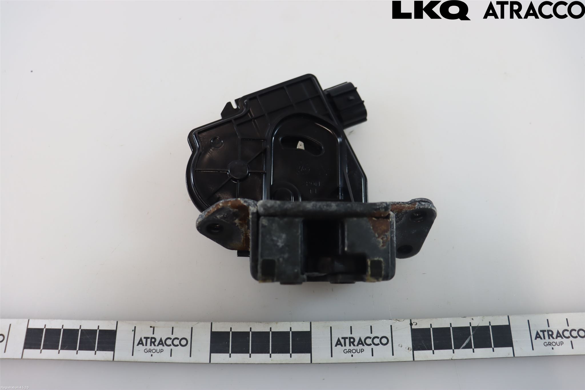 Toyota AVENSIS 09-15 Låskista Baklucka