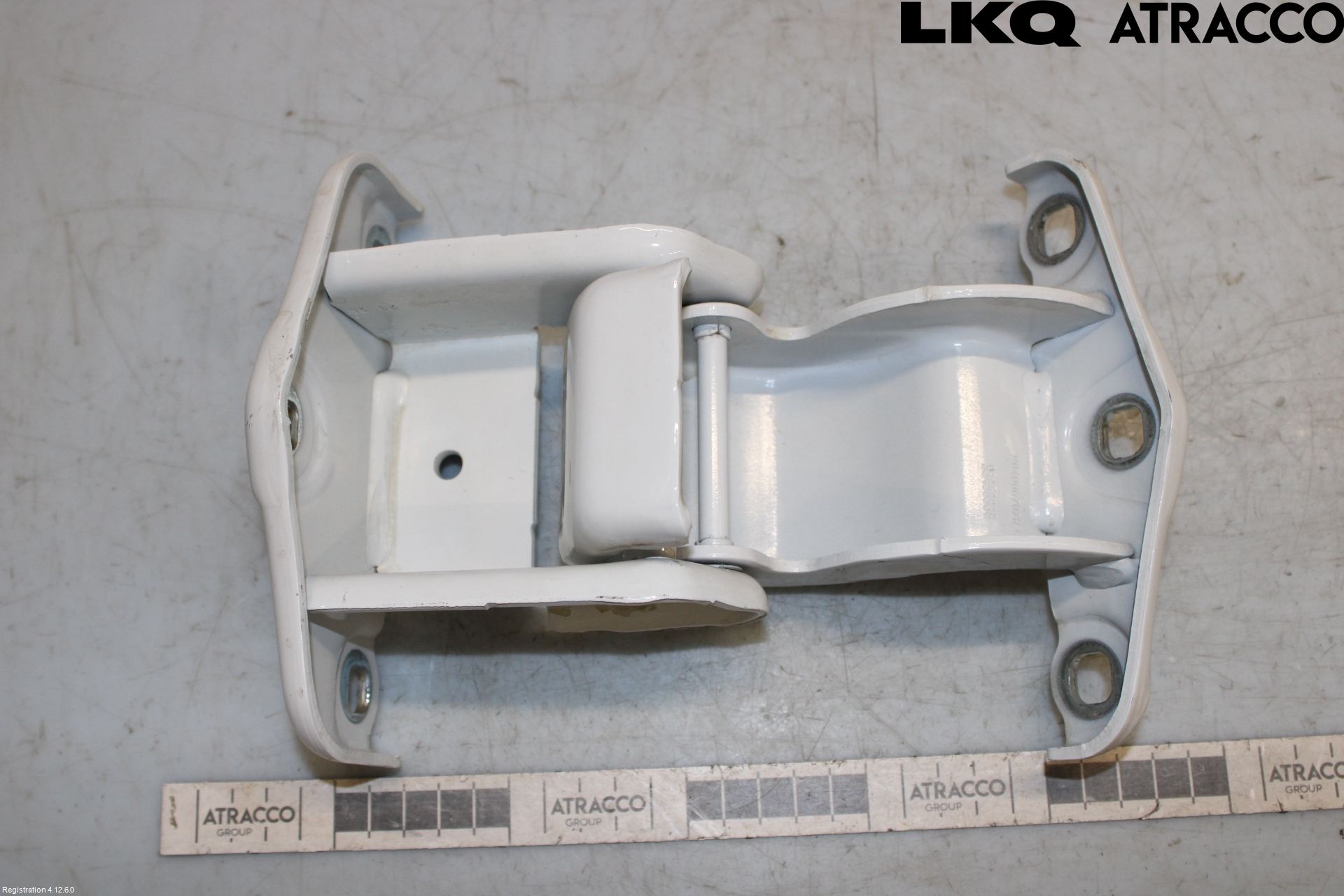 Nissan PRIMASTAR Bakluckegångjärn Hö