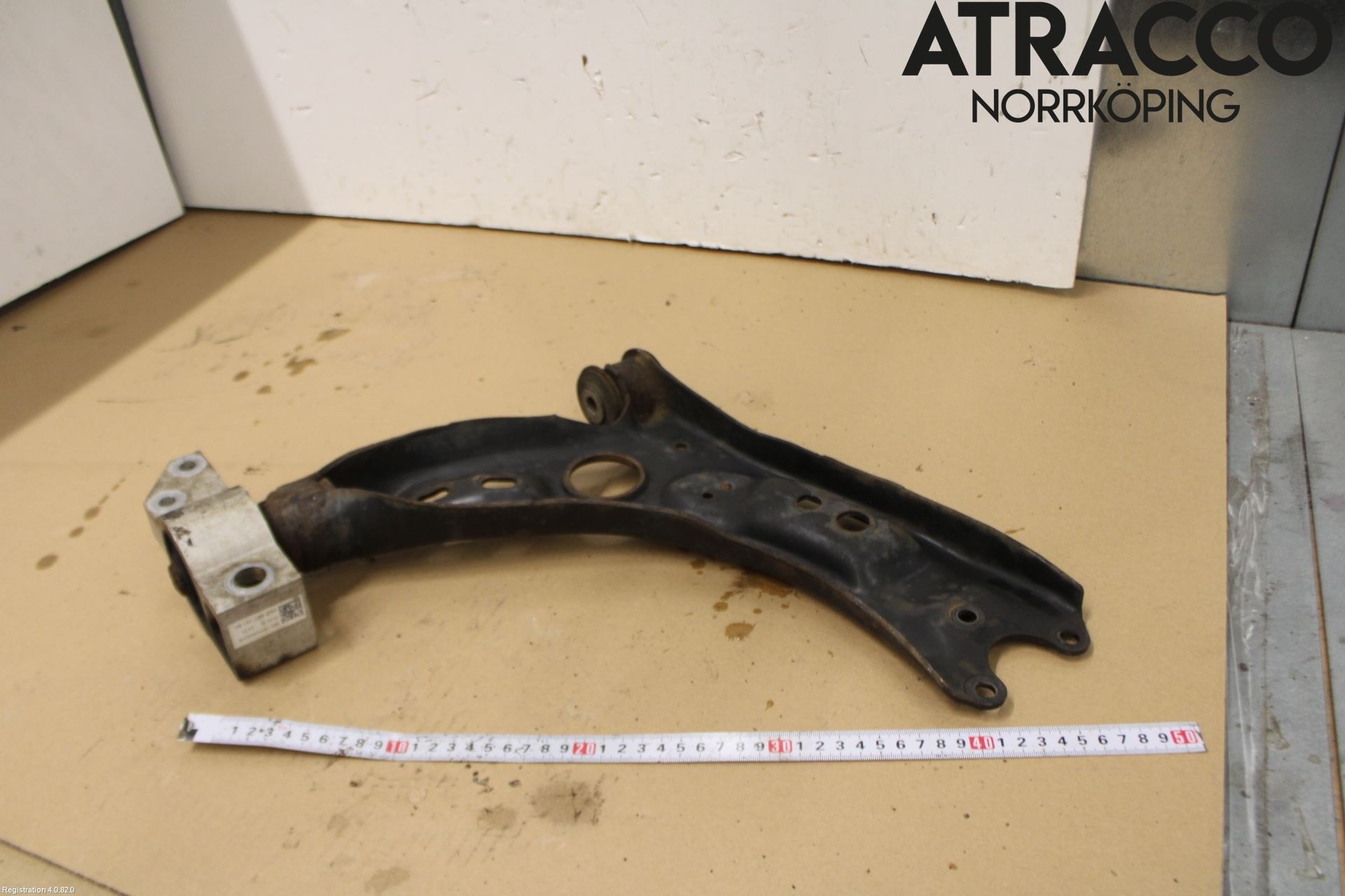 Seat LEON 06-12 Bärarm Fram Undre Vä