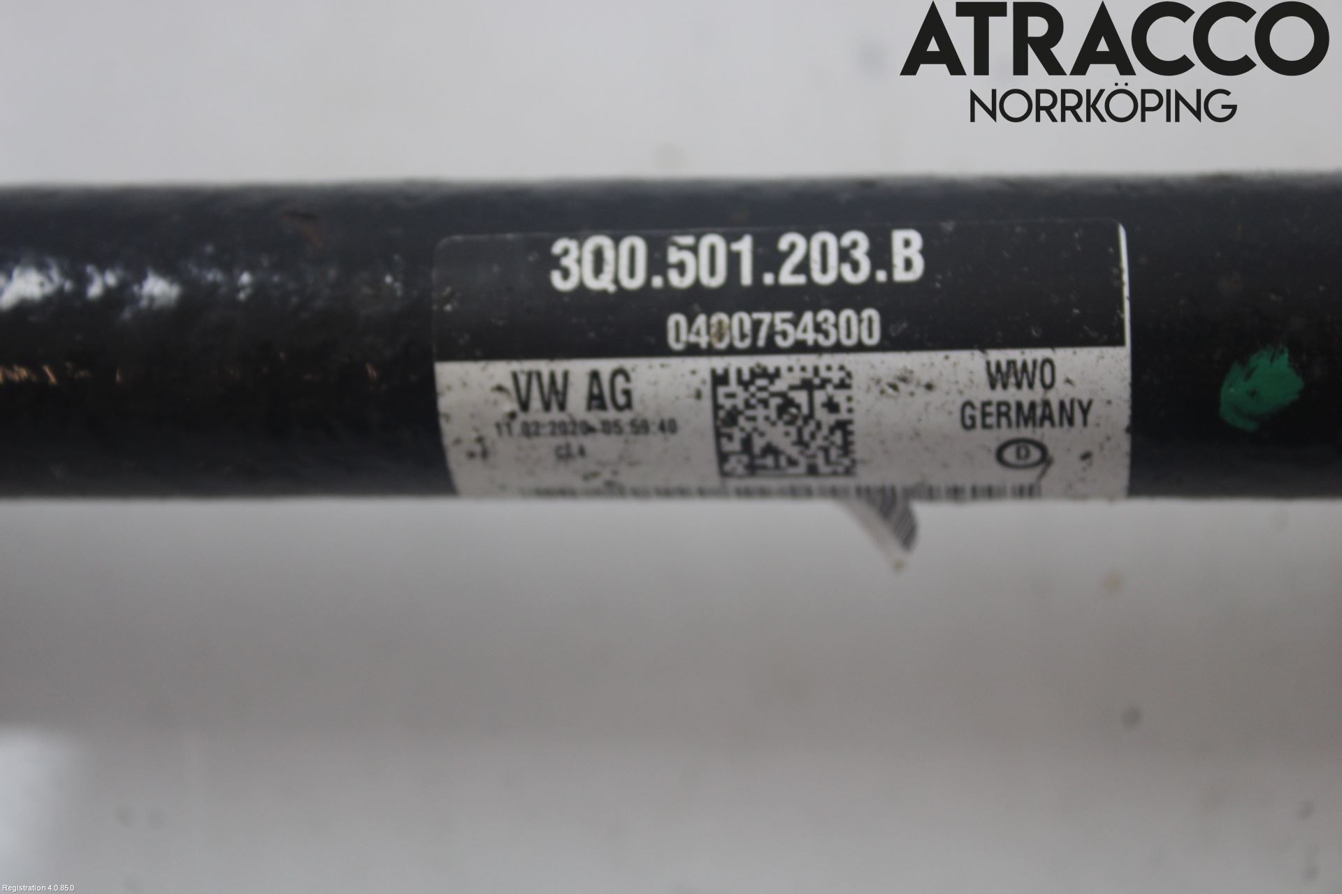 Skoda SUPERB 16-24 Drivaxel Bak Vänster