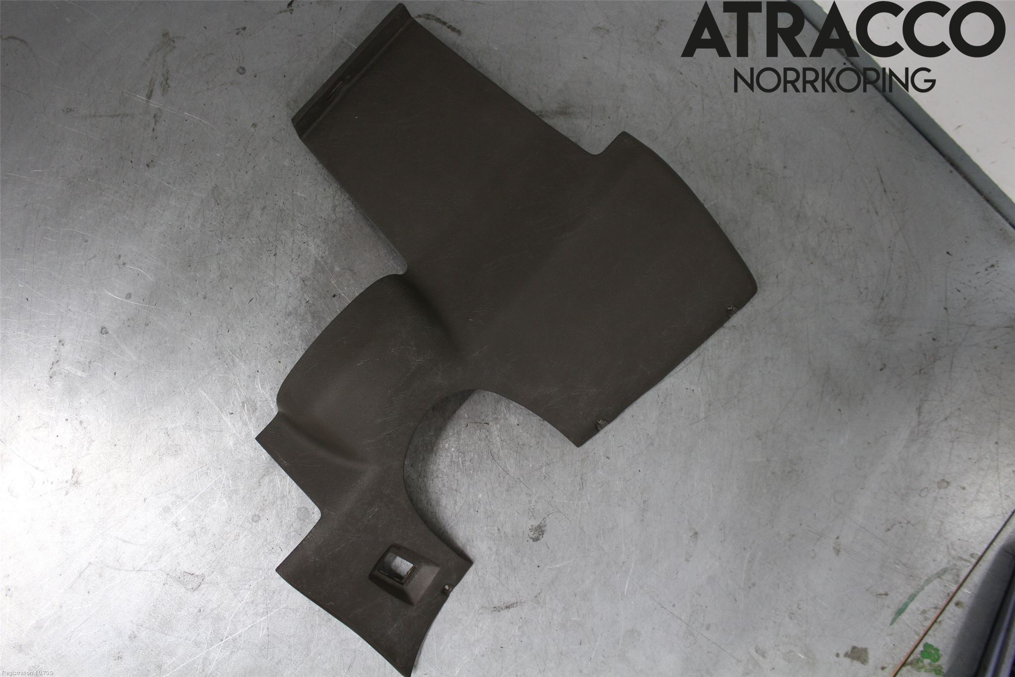 BMW 7 E23      77-86 Instrumentbräda Sparkskydd