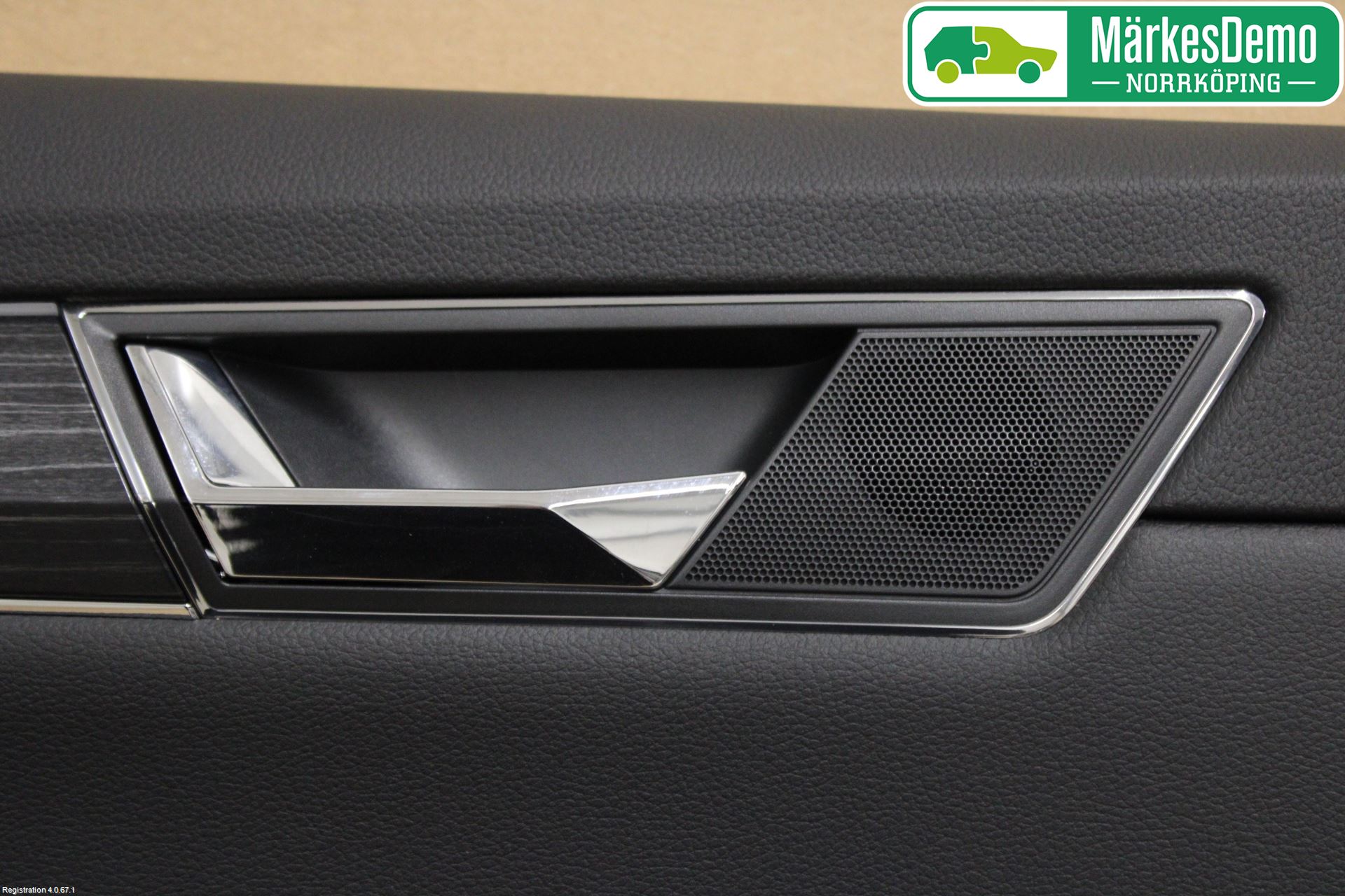 Skoda SUPERB 16-24 Dörrklädsel Vä