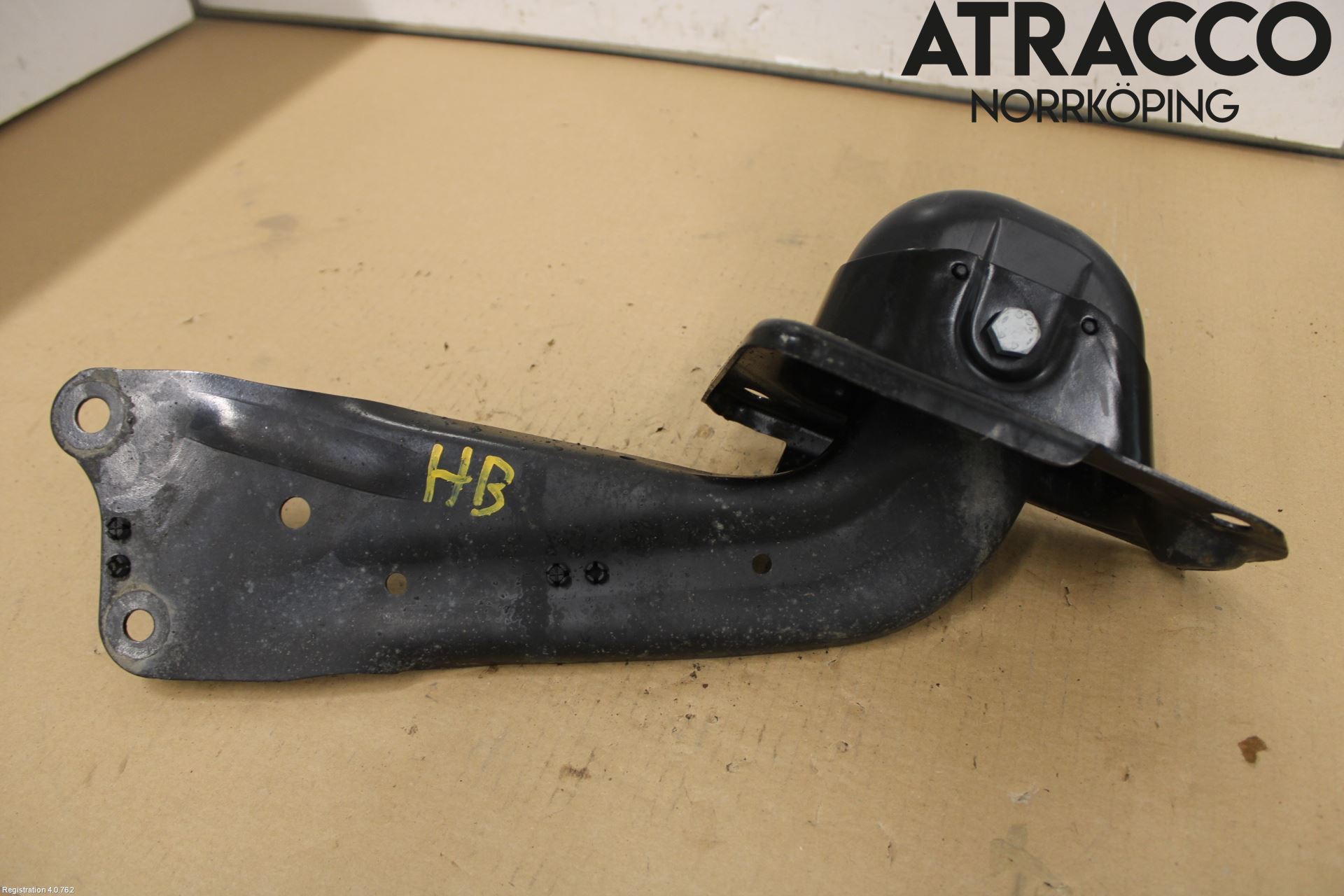 Volkswagen VW PASSAT 15-19 Bärarm Bak Höger
