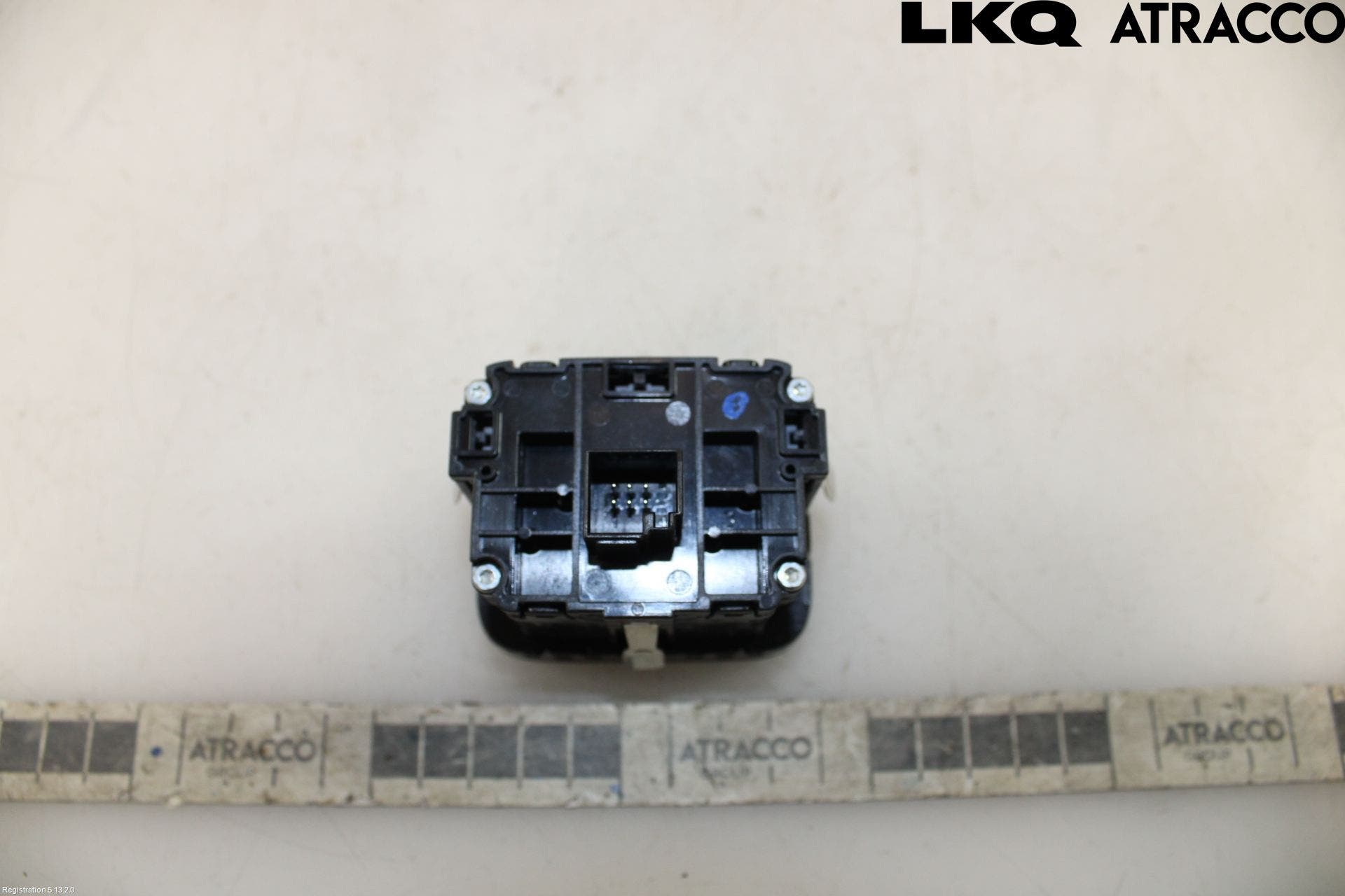 Mercedes-Benz MB EQE (V295) 22- Strömställare Parkeringsbroms