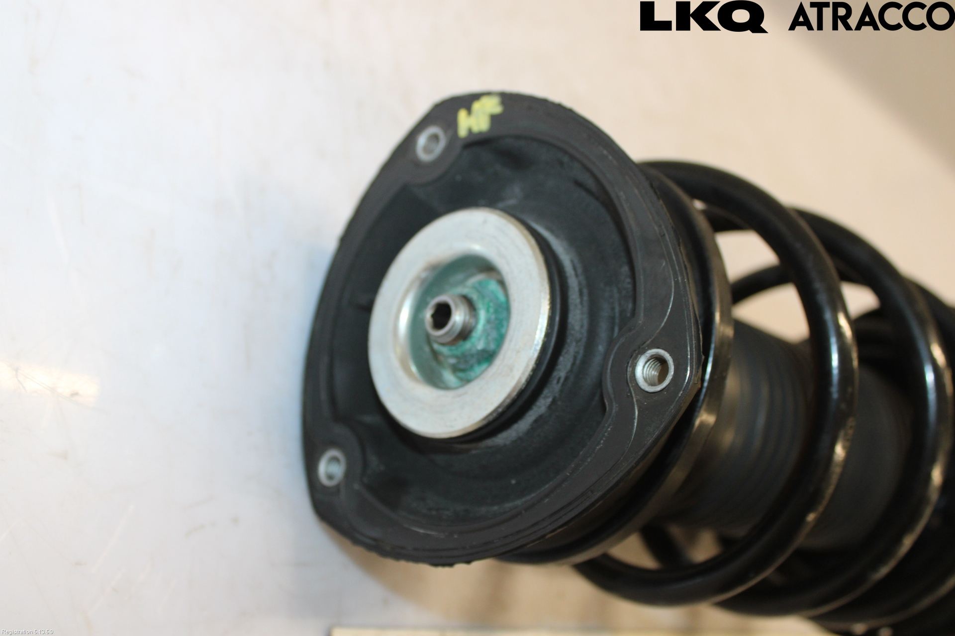 Volkswagen VW GOLF SPORTSVAN 15-20 Fjäderben Fram Höger