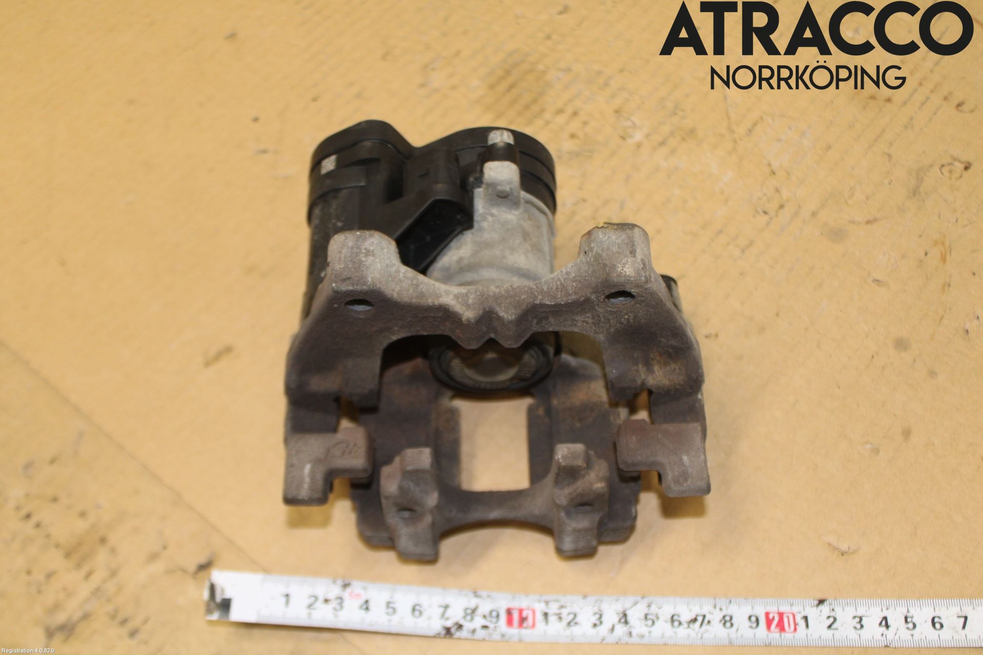 Volkswagen VW T-ROC 18- Bromsok Bak Vänster