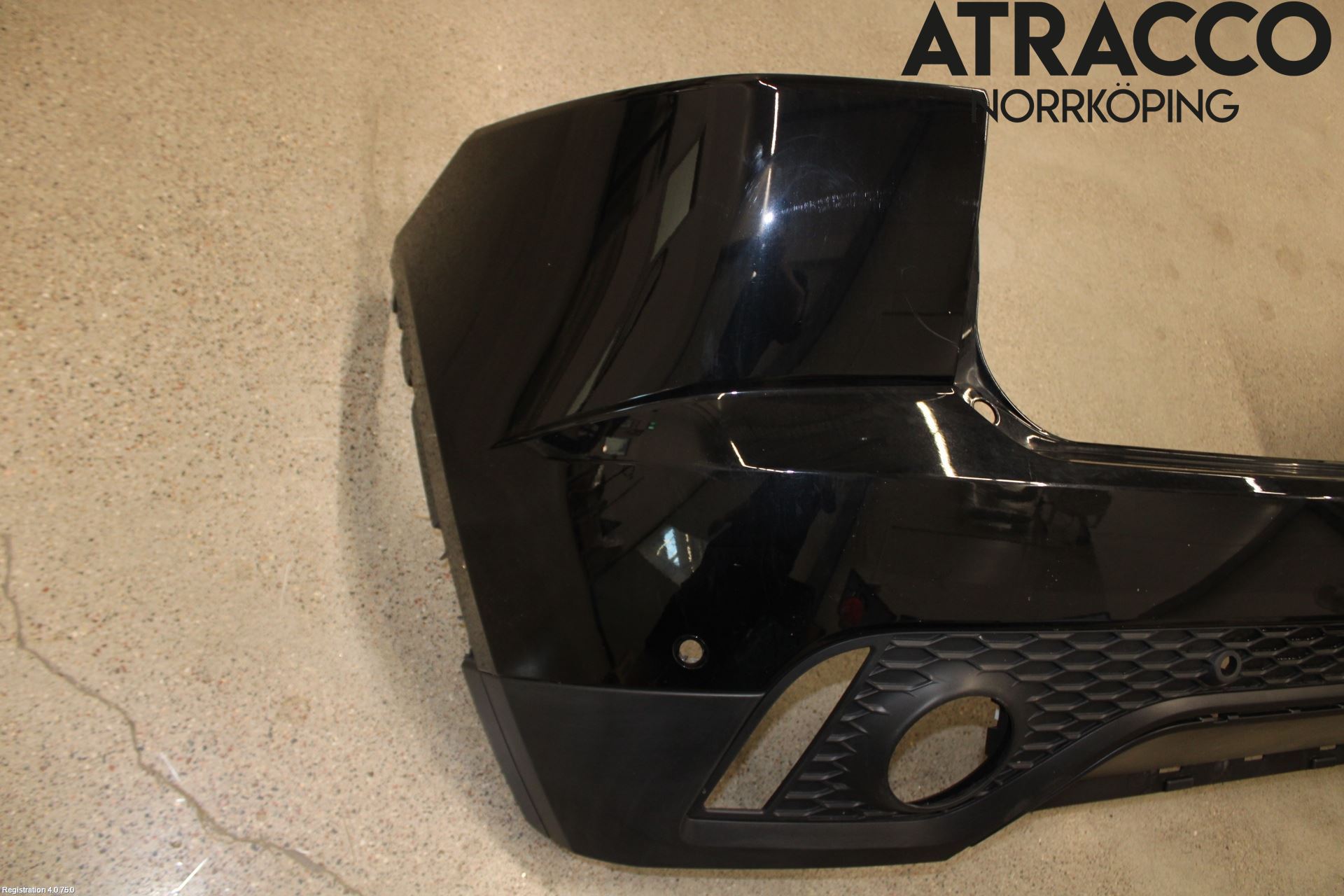 Jaguar E-PACE 17- Stötfångarbeklädnad Bak