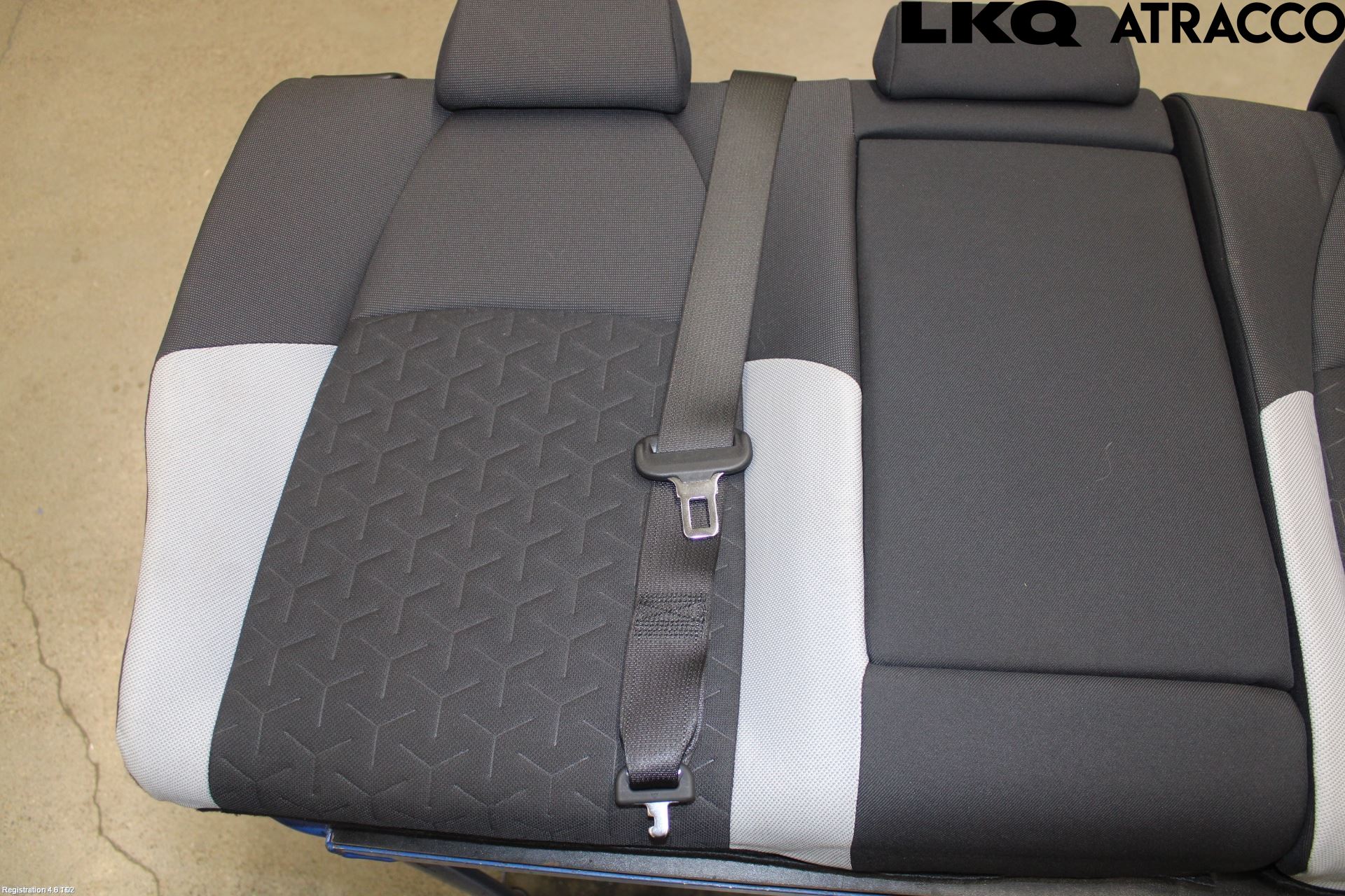 Toyota COROLLA 19- Inredning Ryggdyna Bak