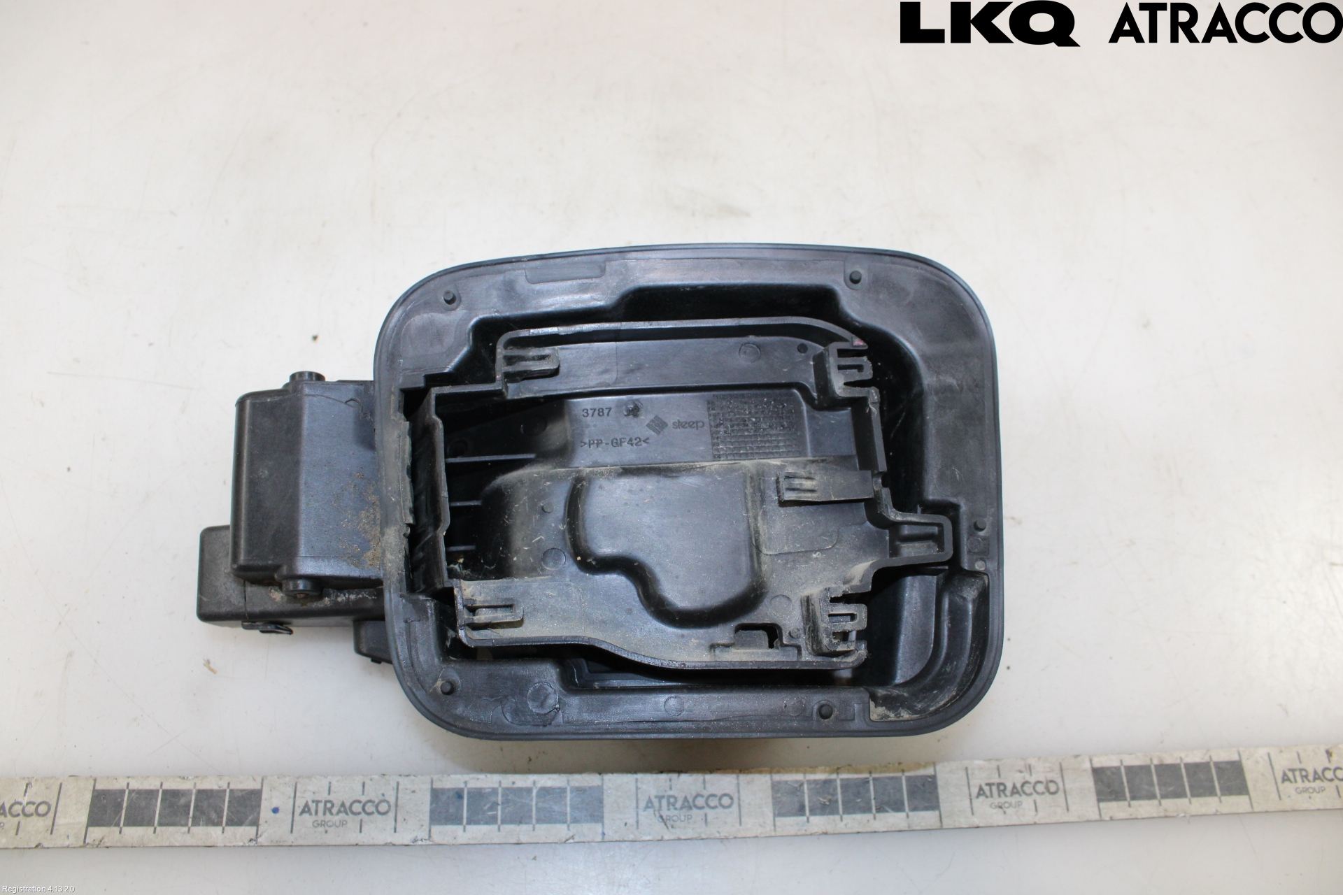 Toyota PROACE II 16- Tanklucka