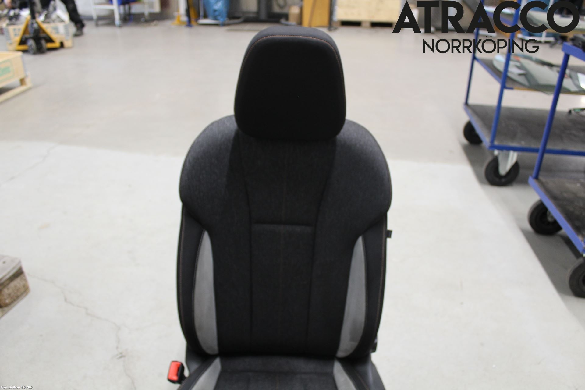 Skoda KAMIQ 20- Inredning Stol Fram Vä