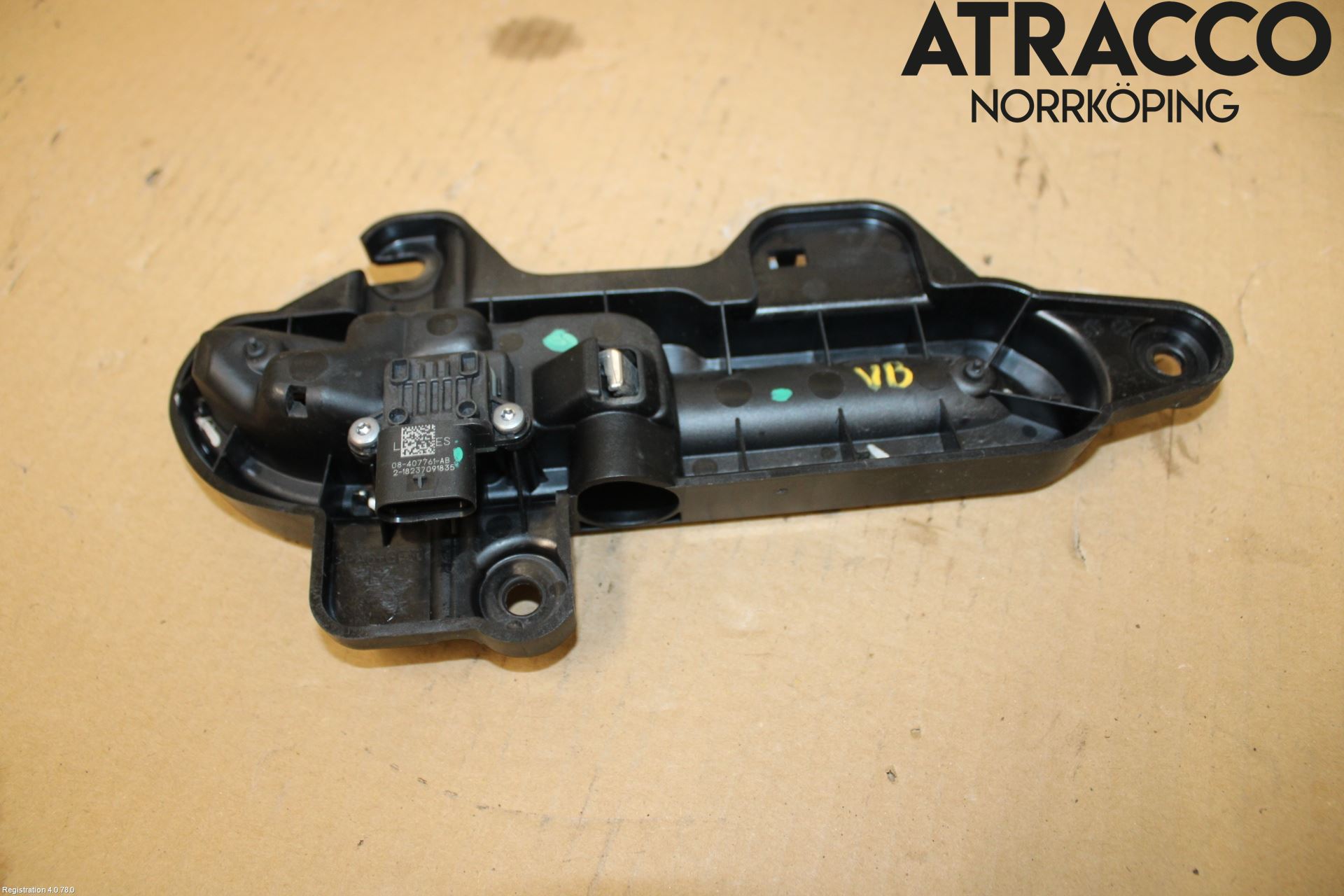 Tesla MODEL 3 17- Dörrhandtag Yttre Vä