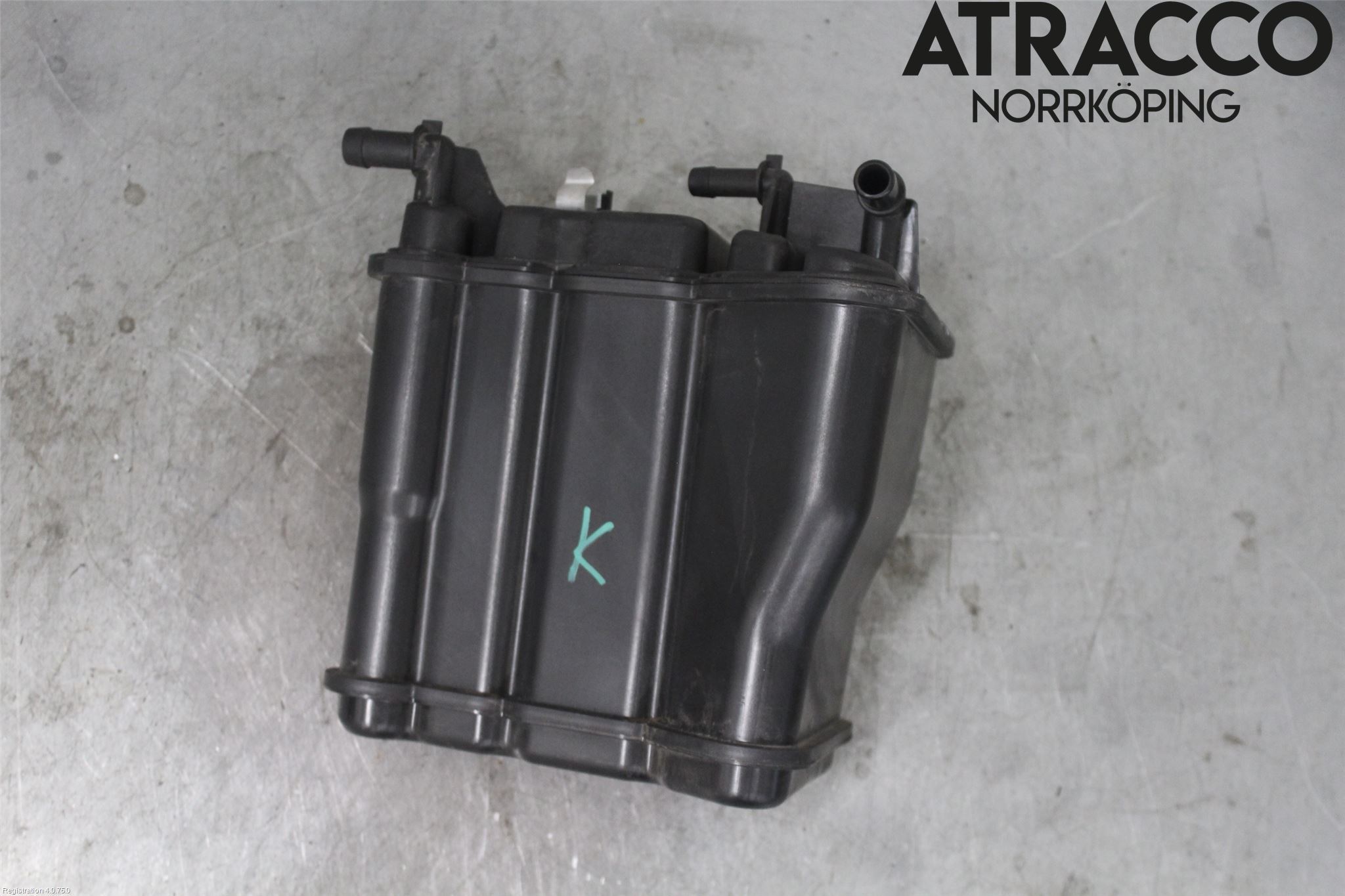 Audi R8 Bränsle Kolkanister