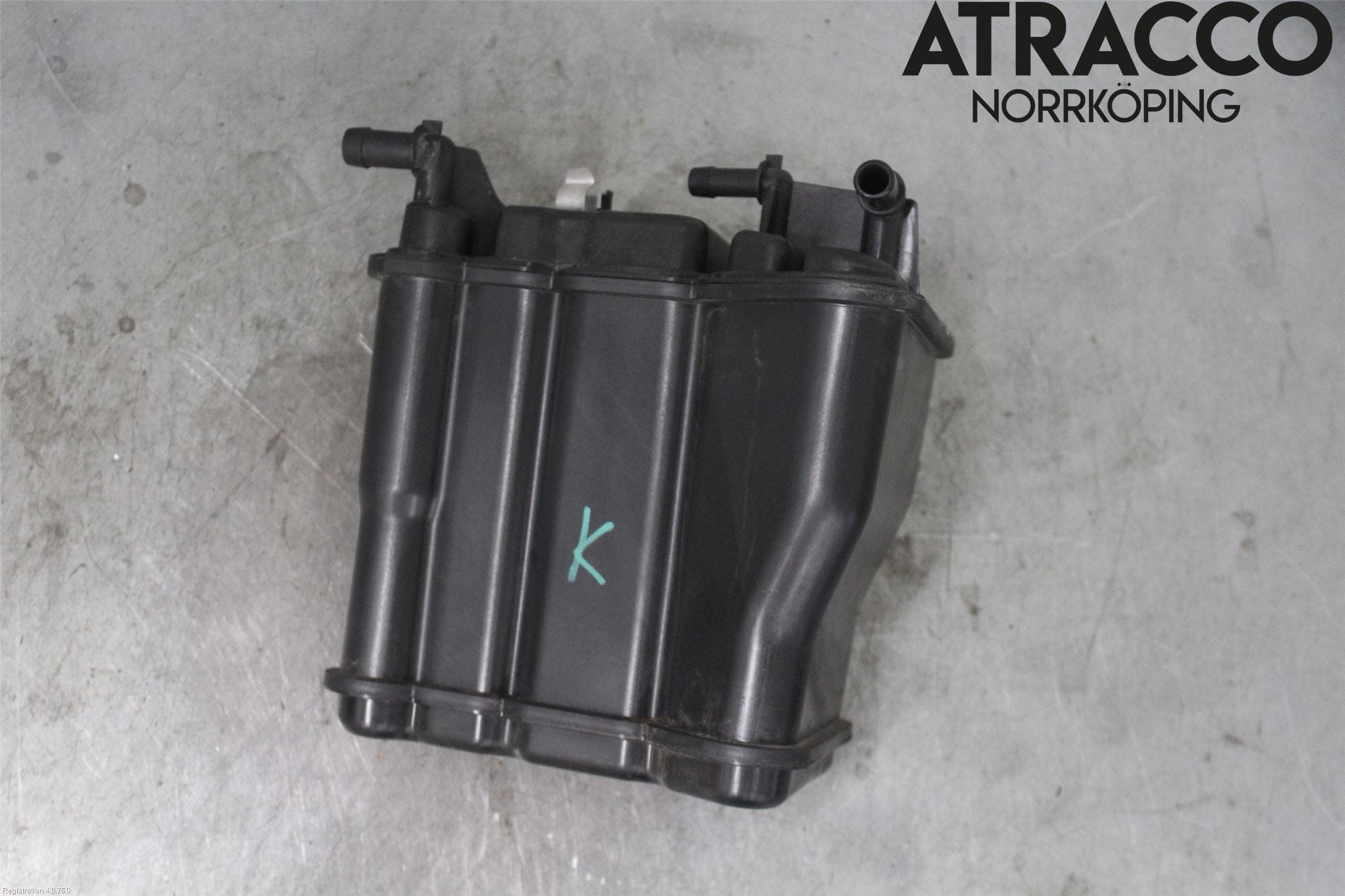 Audi R8 Bränsle Kolkanister