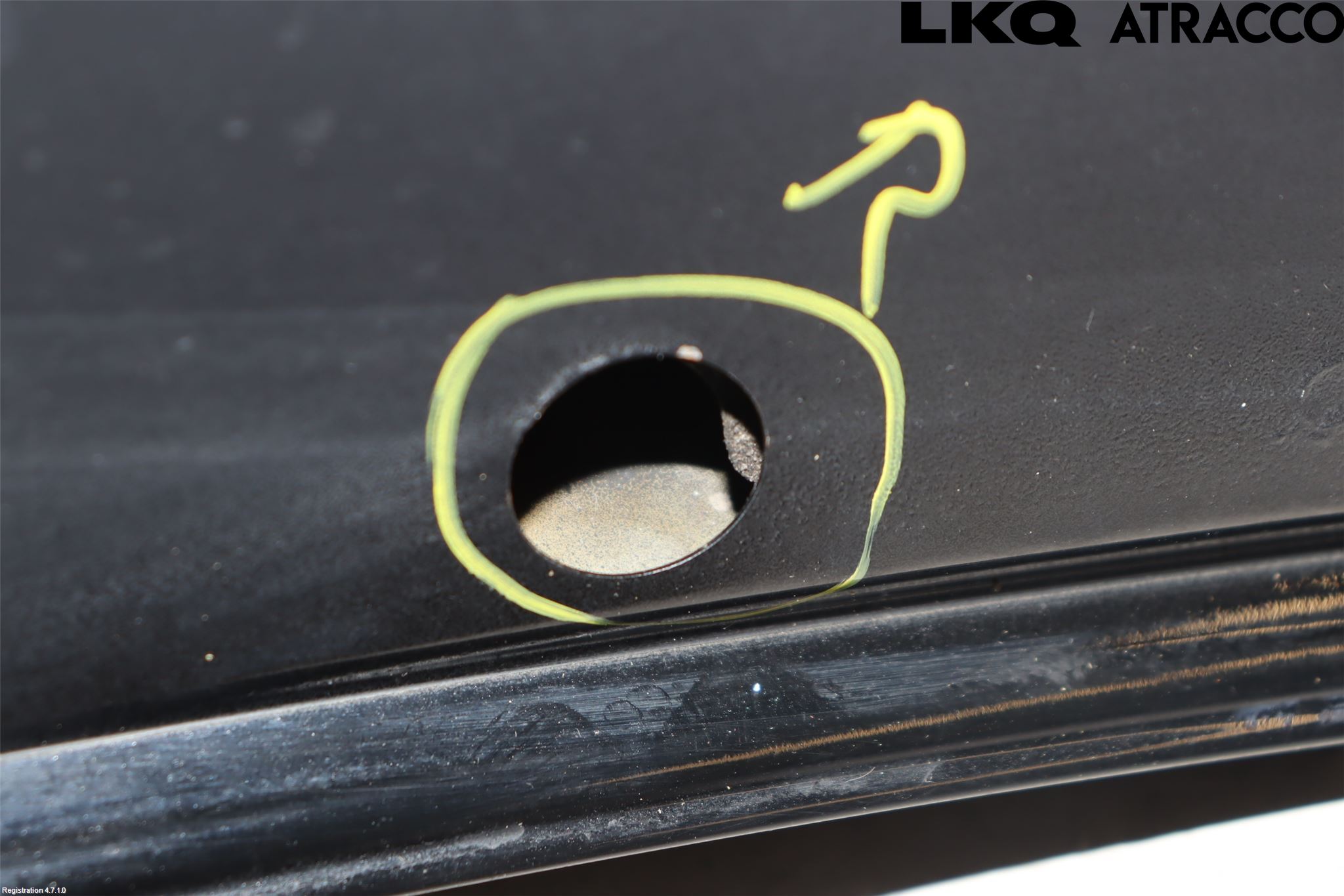 BMW 1 E87/81 5D/3D 03-11 Huv Fram