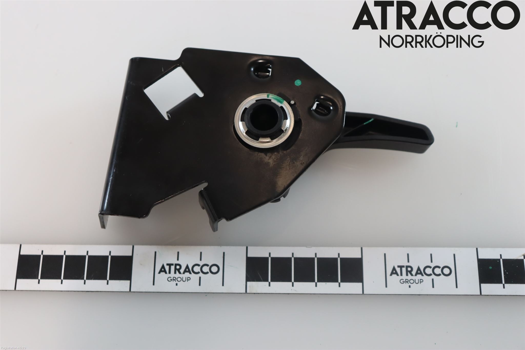 Audi A3/S3 8Y 21- Huvlås Wire-Spak