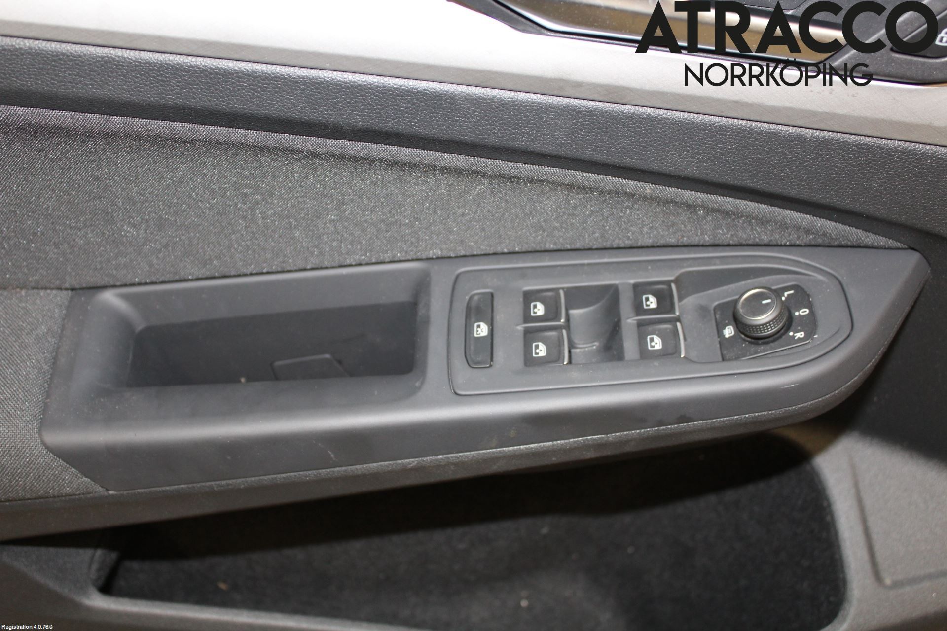 Volkswagen VW GOLF / E-GOLF VIII 20- Dörrklädsel Vä