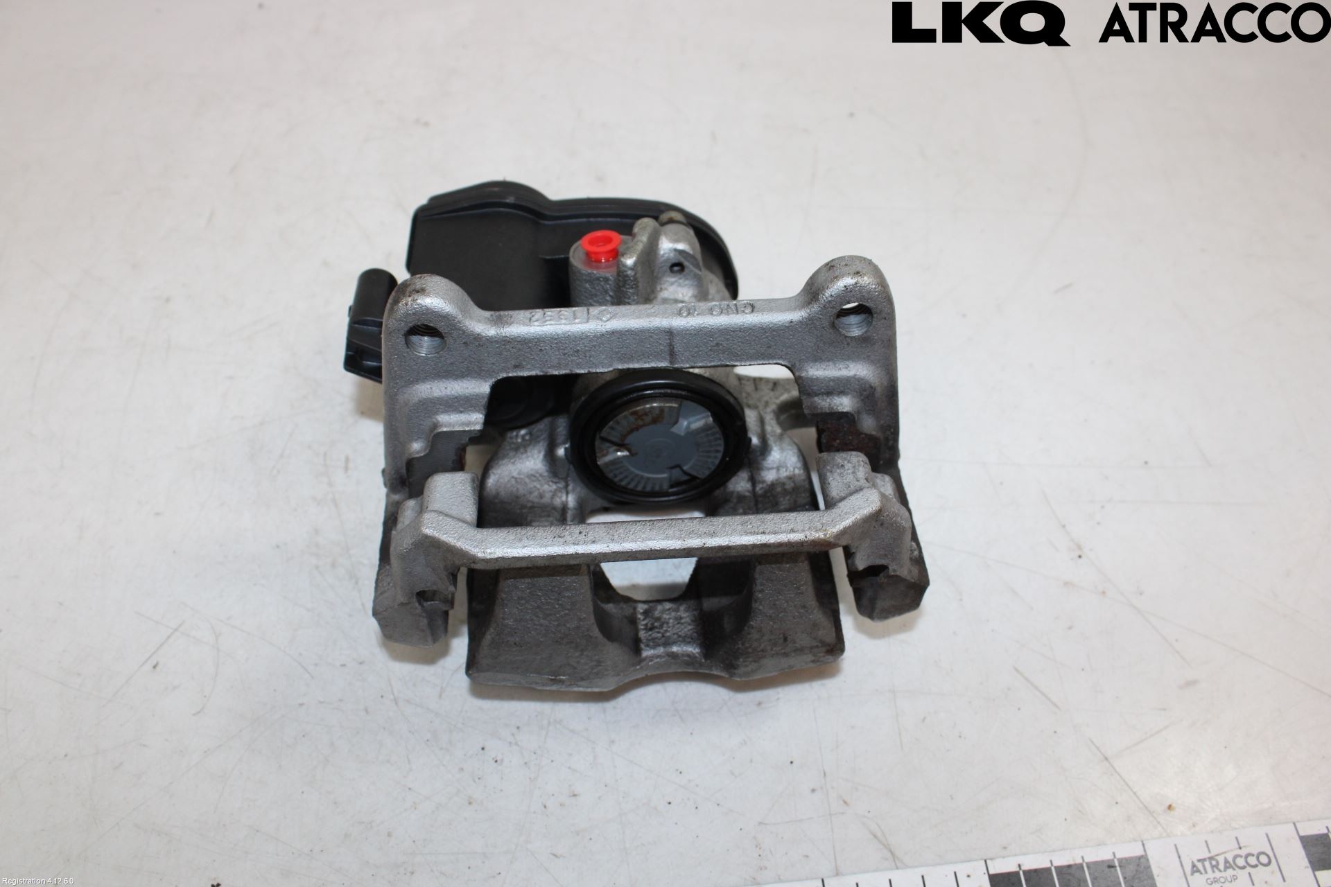 Audi A4/S4 B9 20- Bromsok Bak Vänster