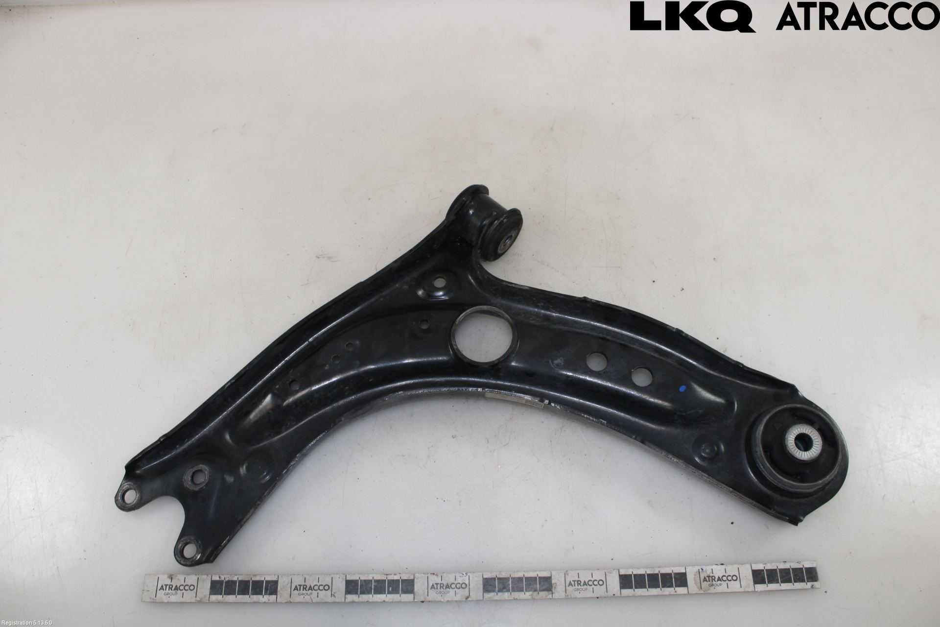 Audi A3/S3 8Y 21- Bärarm Fram Undre Hö