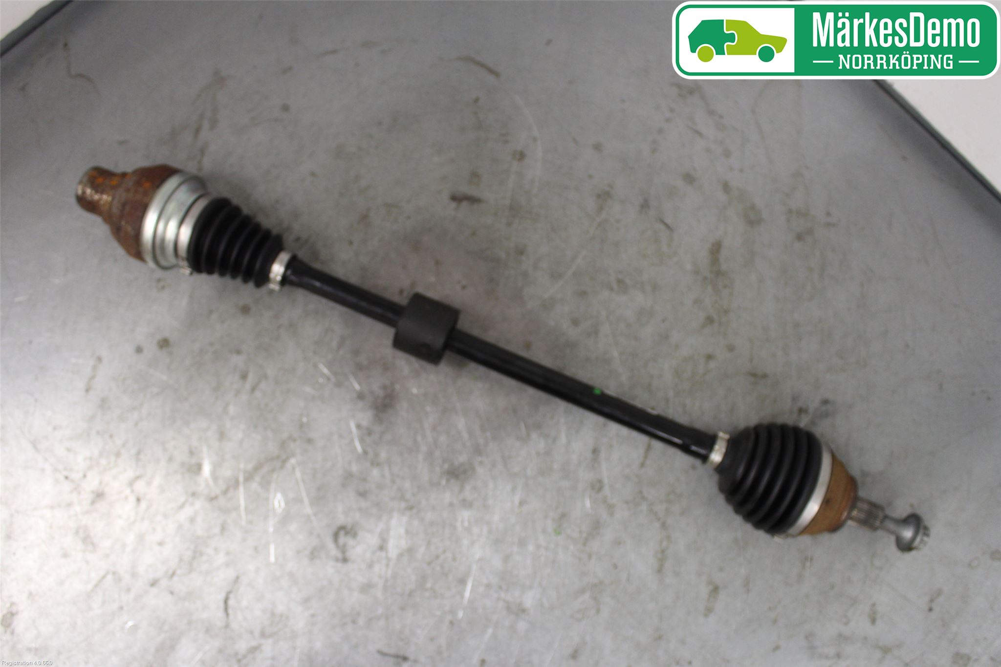 Audi A3/S3 8V 13-20 Drivaxel Fram Höger
