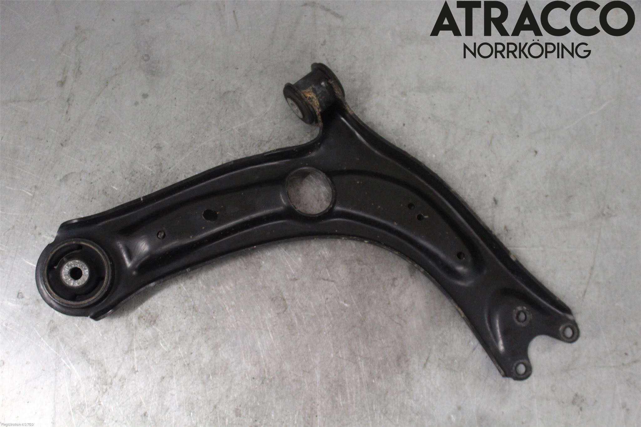 Volkswagen VW PASSAT 15-19 Bärarm Fram Undre Vä