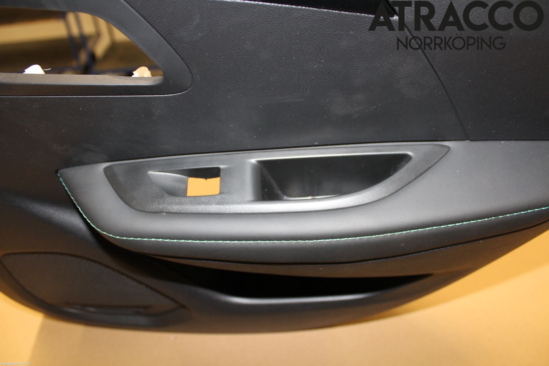 Peugeot 208/E-208 20- Dörrklädsel Hö