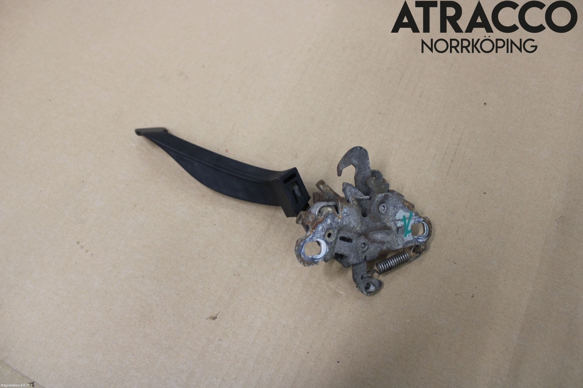 Citroen C4 II 11-18 Huvlås