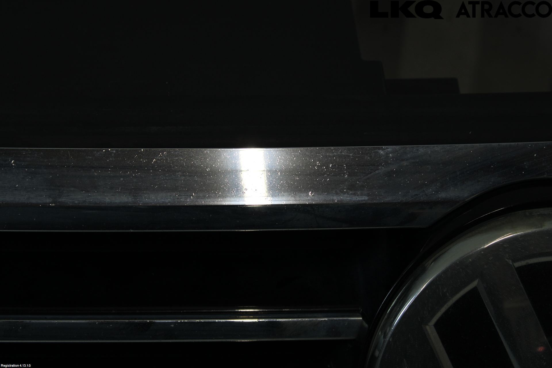 Volkswagen VW PASSAT 15-19 Grill Komp