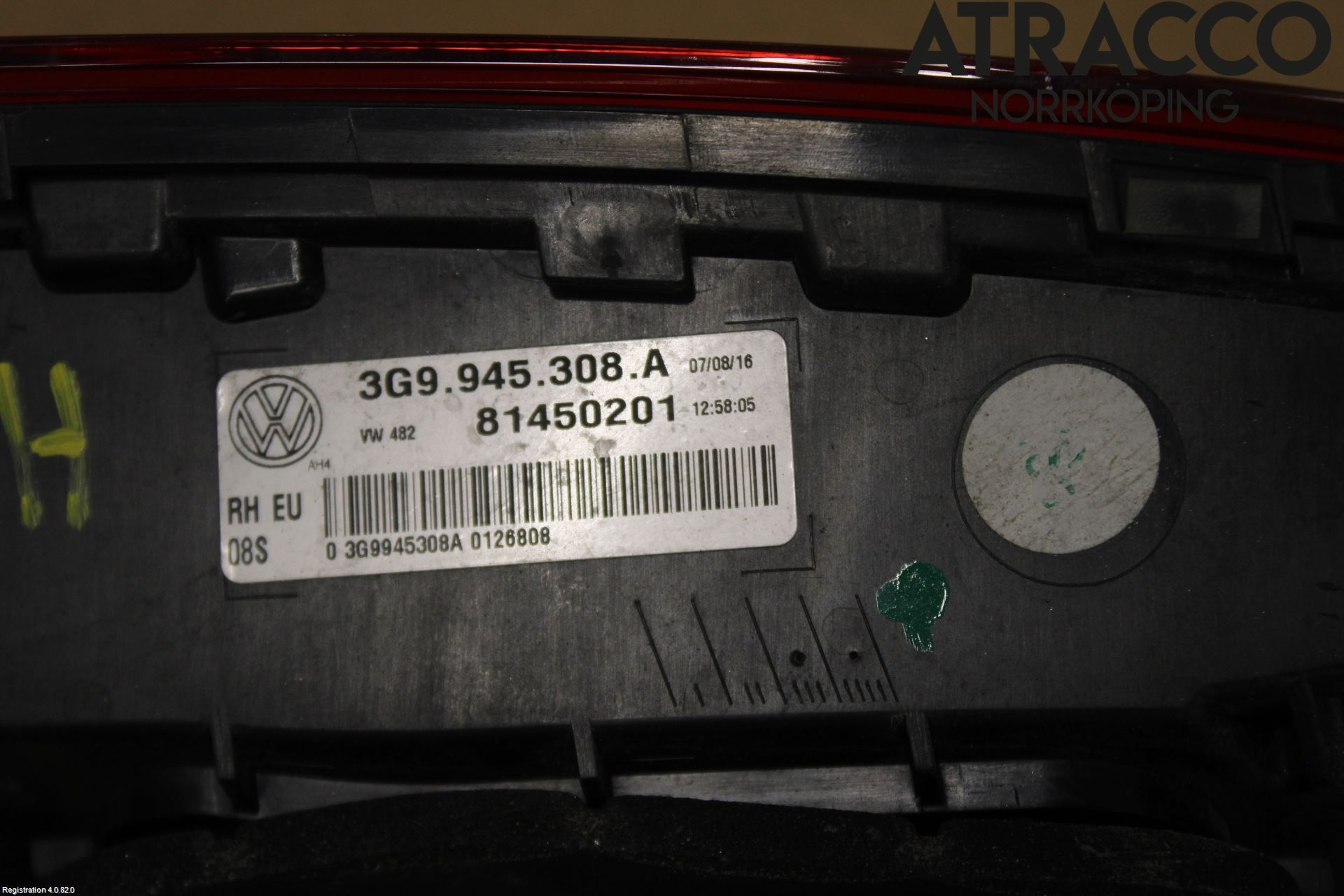 Volkswagen VW PASSAT 15-19 Bakljus Lucka Hö