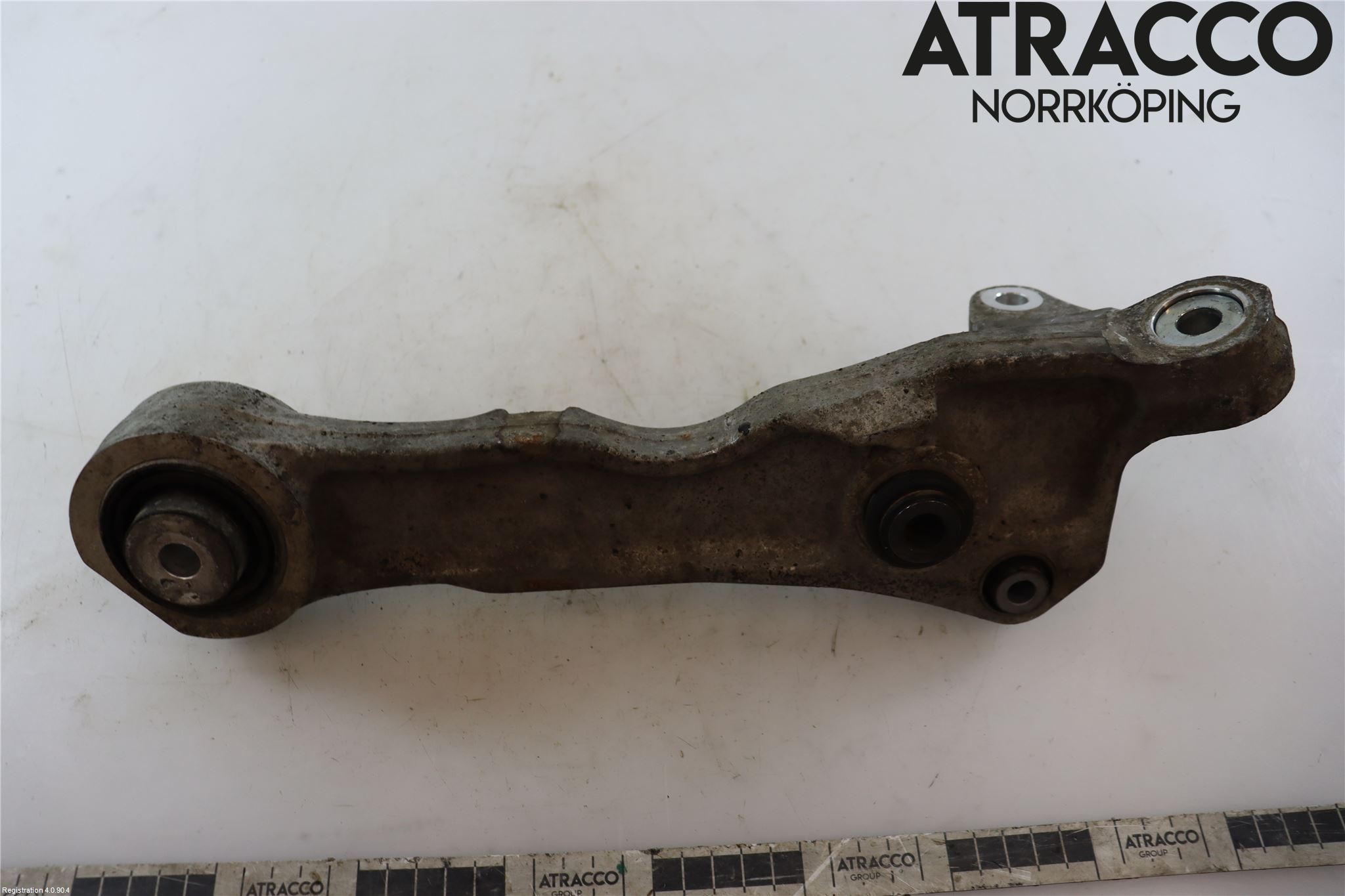 Jaguar XF 08-15 Bärarm Fram Undre Hö