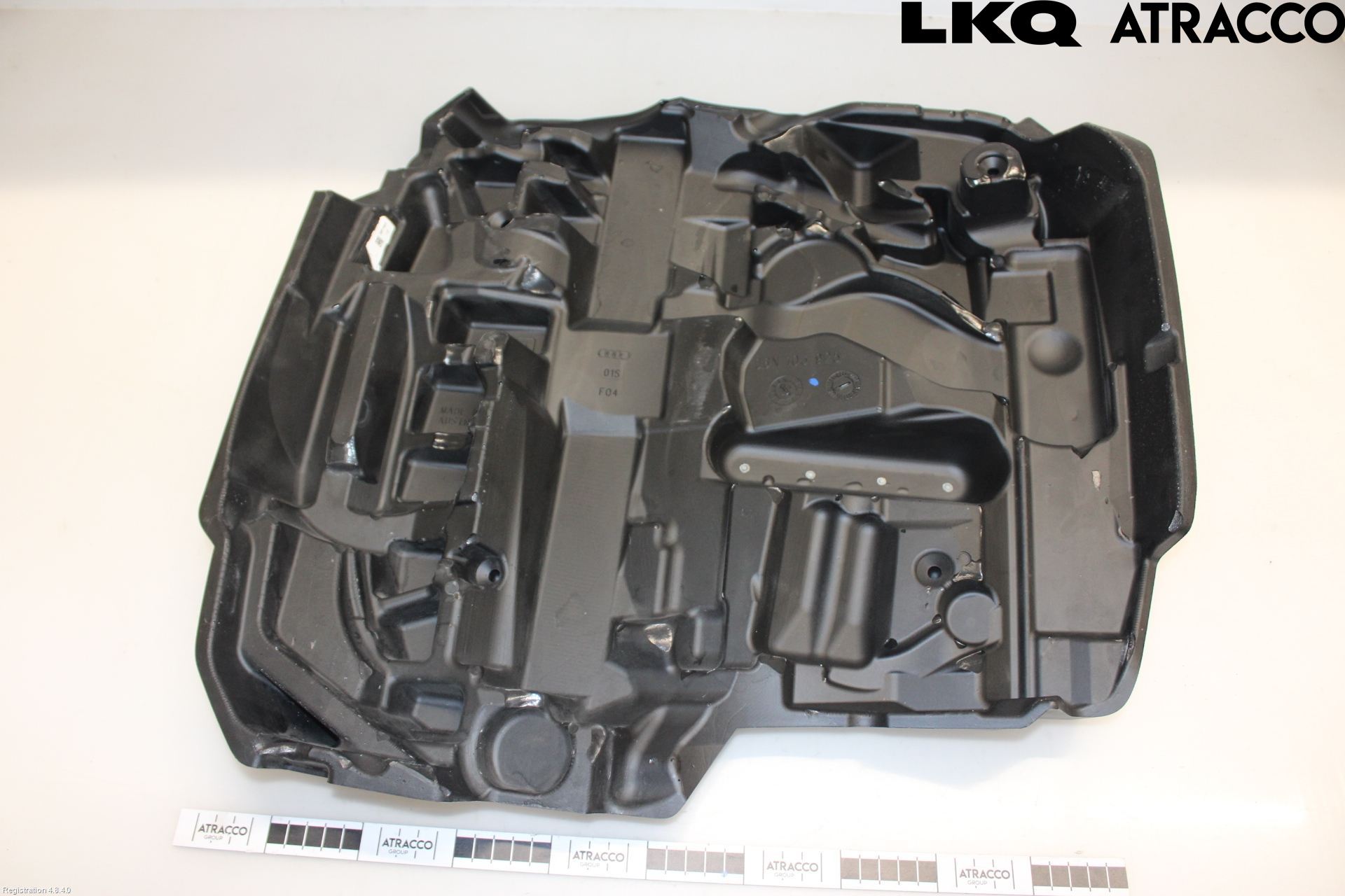 Audi A6 F2/C8 19- Motorkåpa