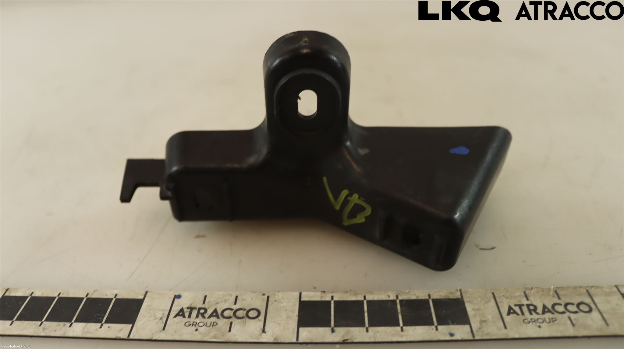 Audi A6/S6     05-11 Stötfångarfäste Bak Vä