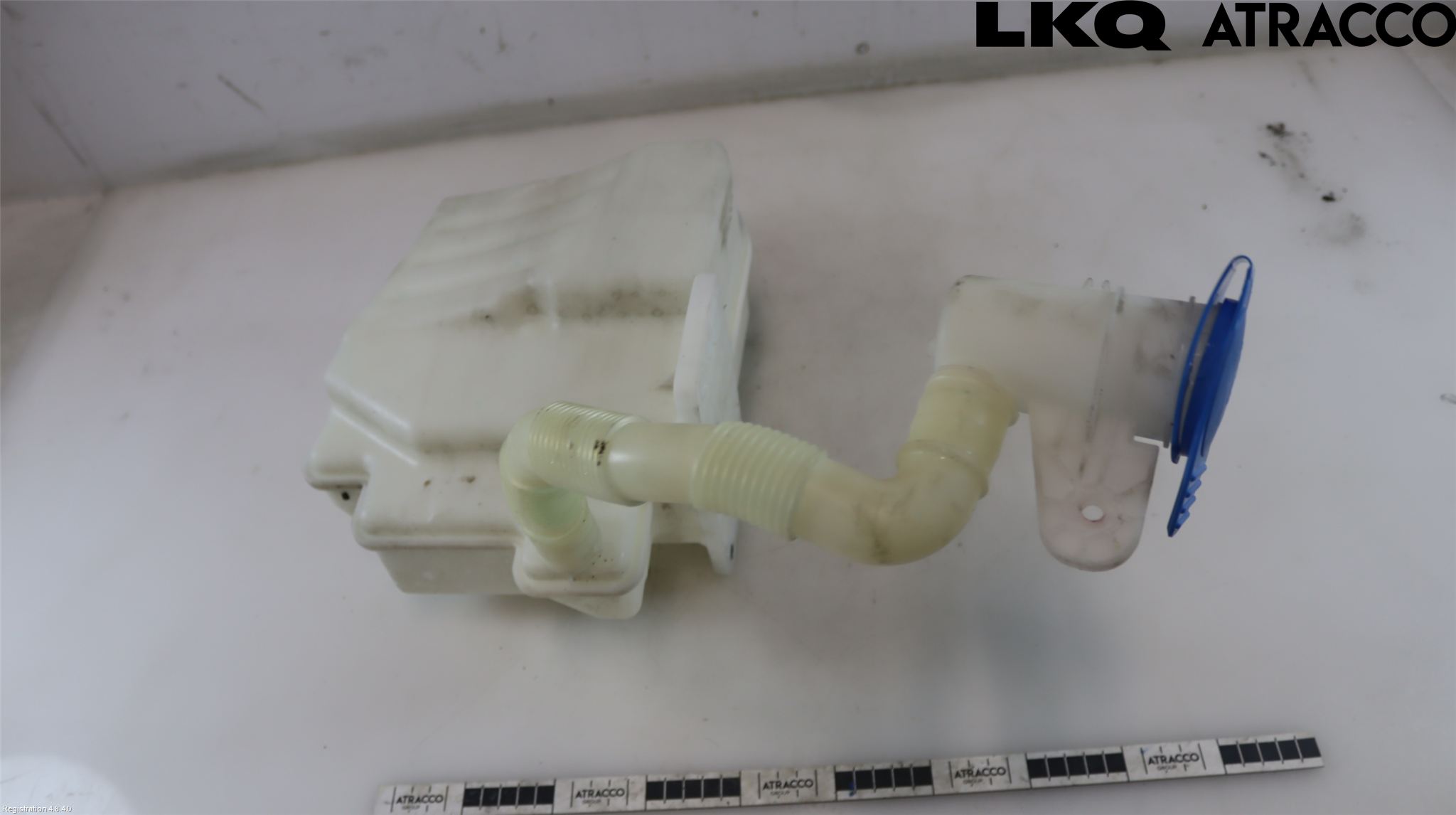 Volkswagen VW GOLF V 04-09 Spolartank Vindruta-Strål