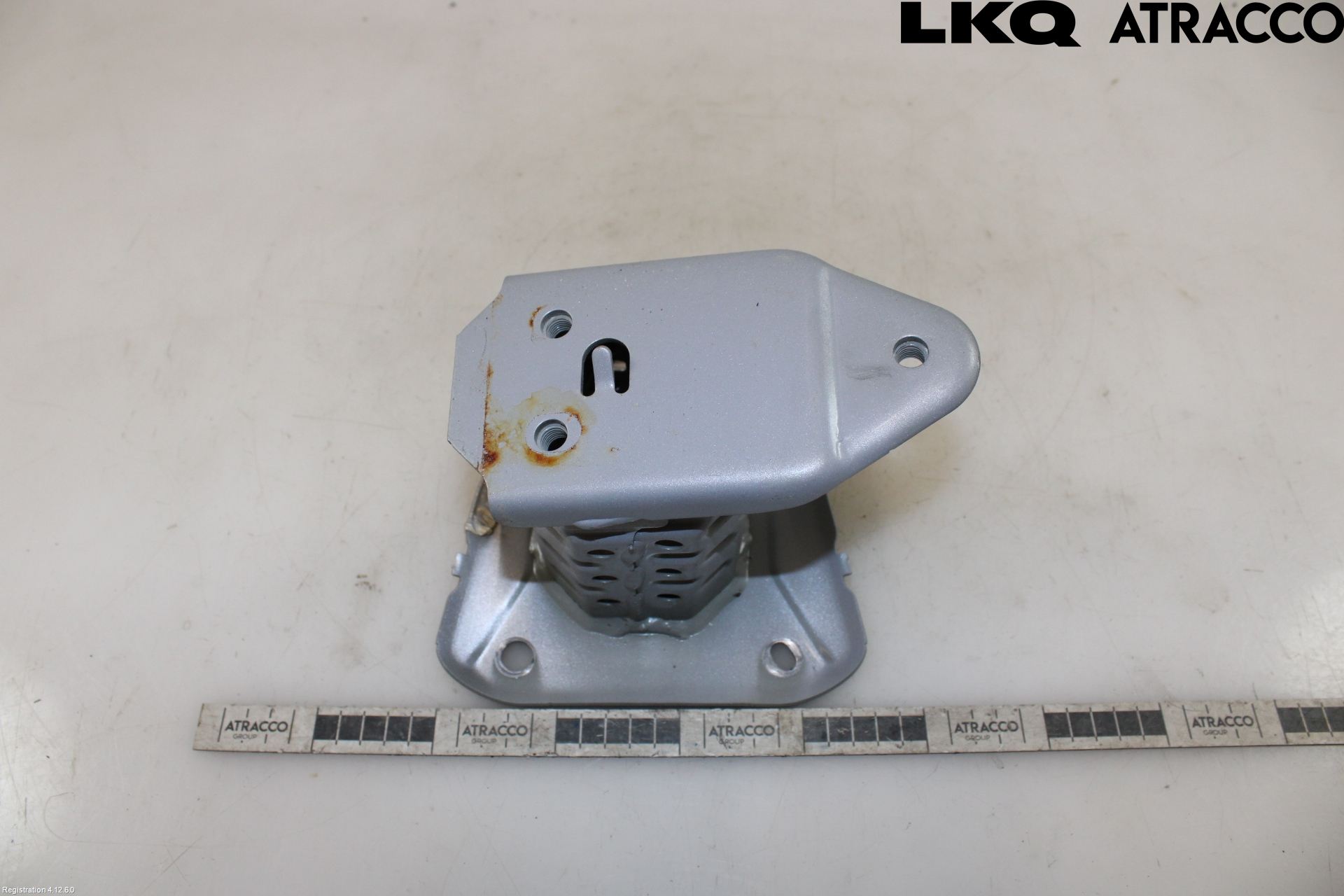 Toyota COROLLA 19- Stötfångarbärjärn Bak