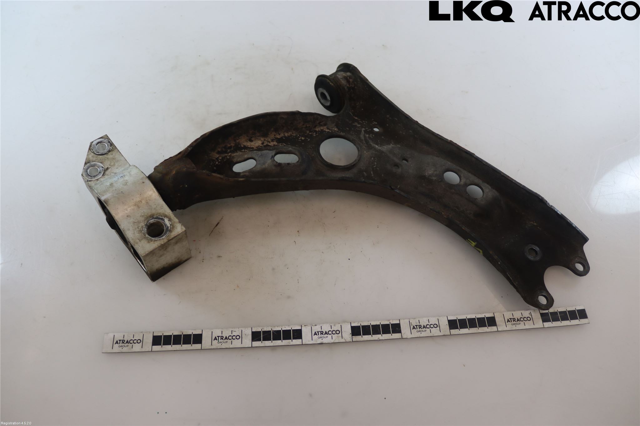 Volkswagen VW PASSAT 11-14 Bärarm Fram Undre Vä