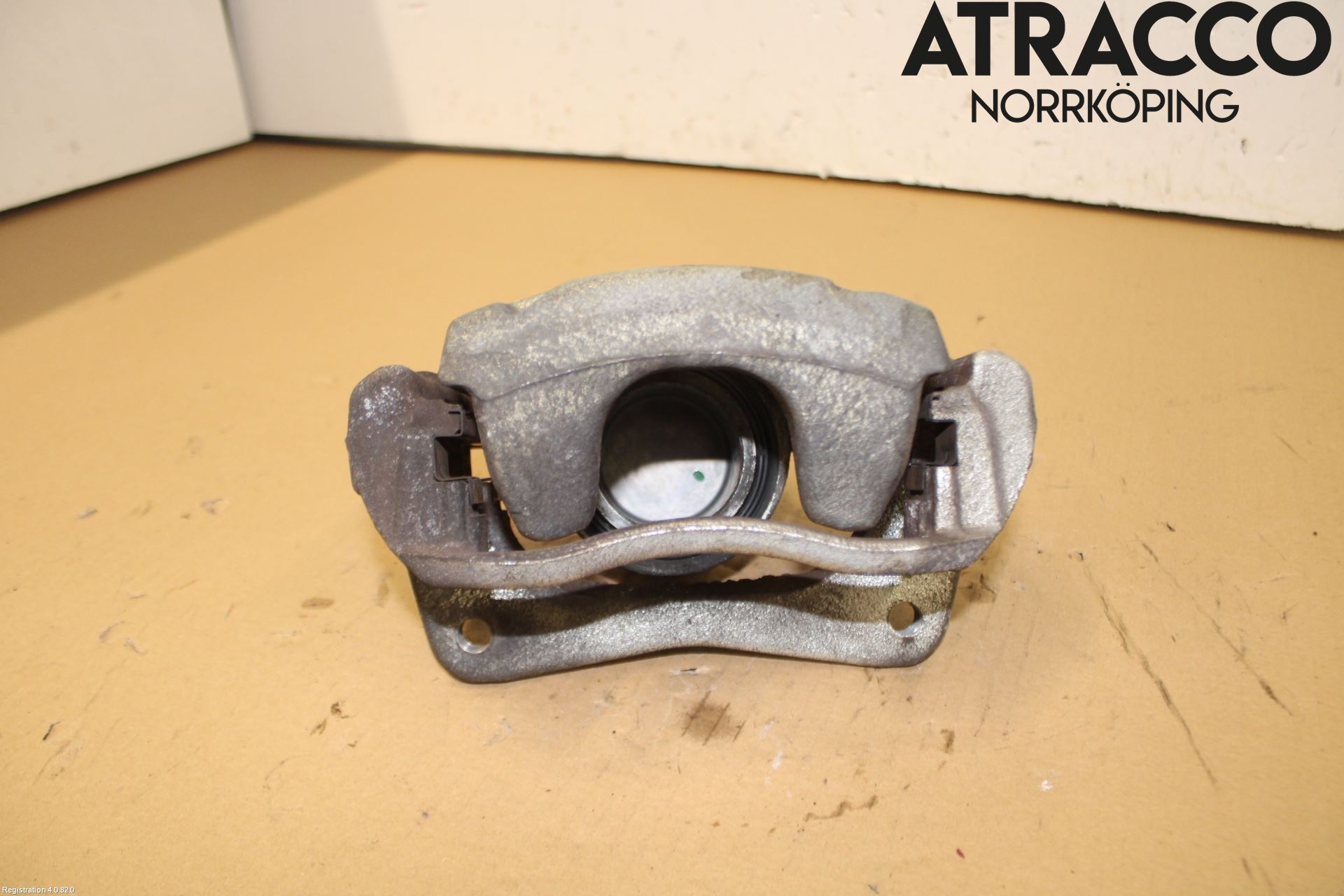 Toyota C-HR 16-23 Bromsok Fram Vänster