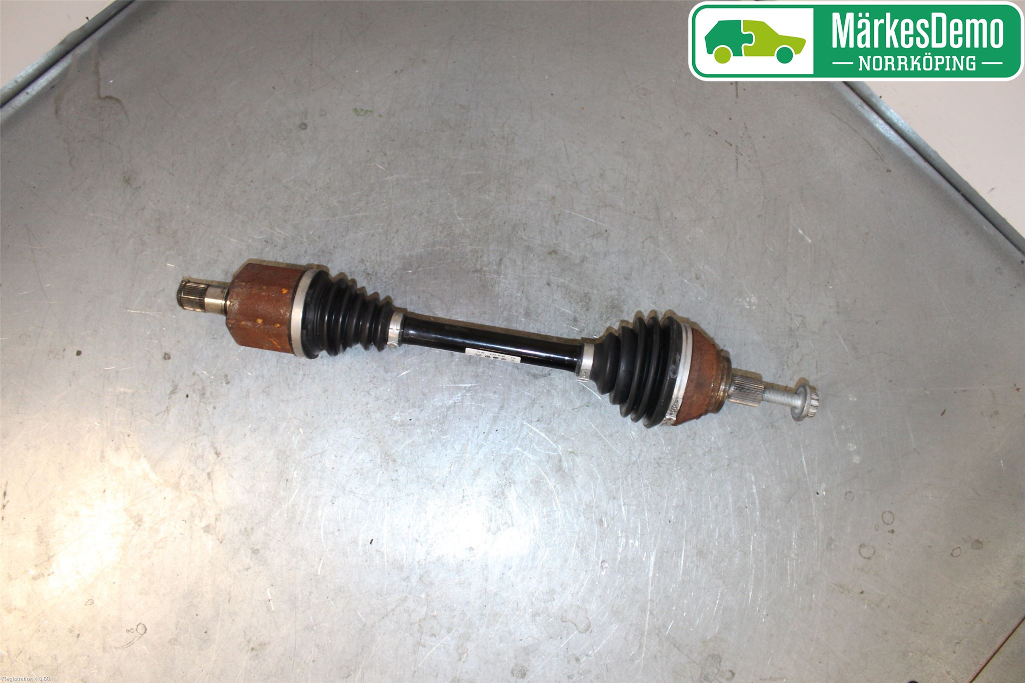 Skoda KODIAQ 17-24 Drivaxel Fram Vänster