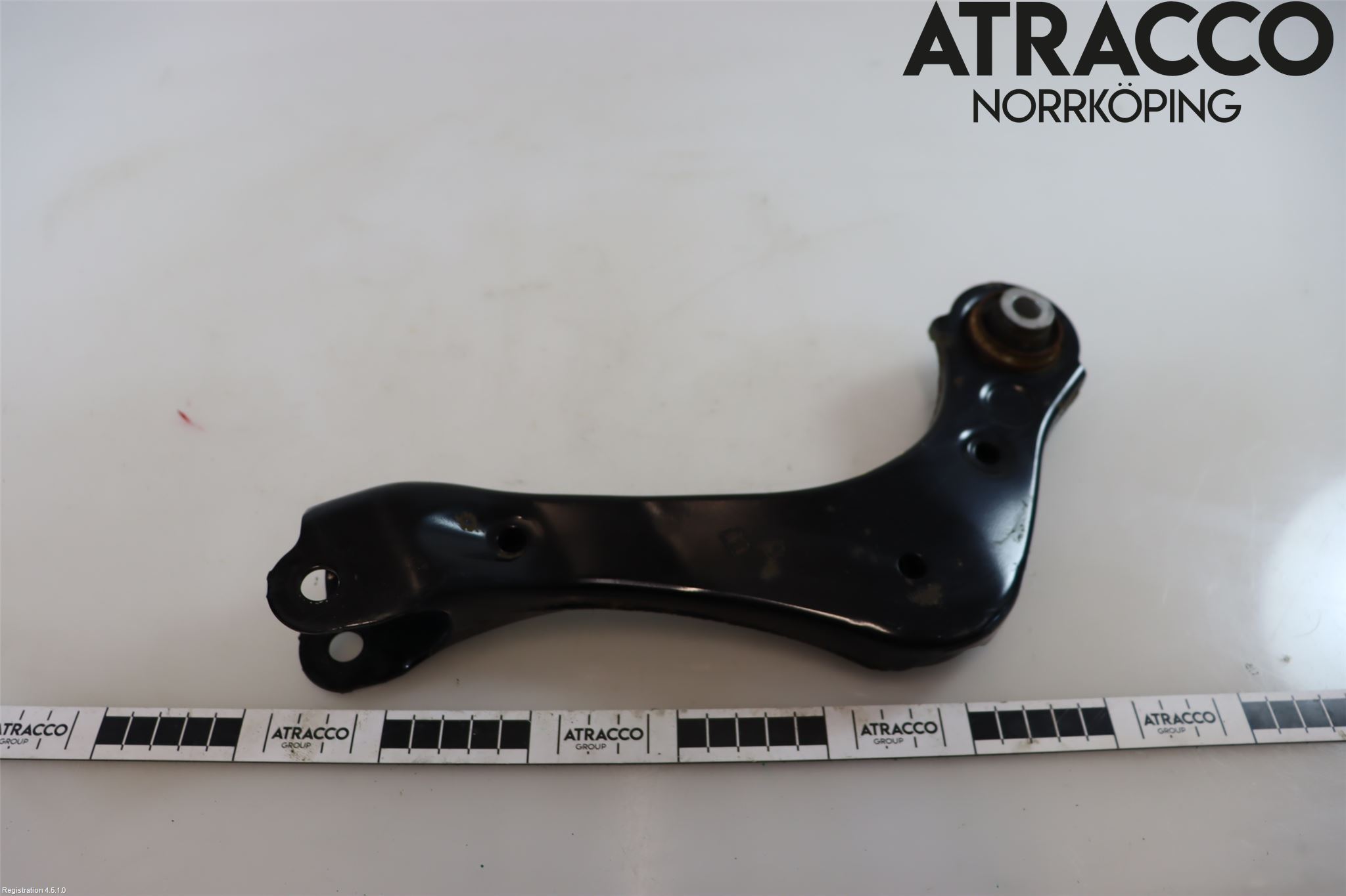 Toyota RAV4 19- Bärarm Bak Övre Höger