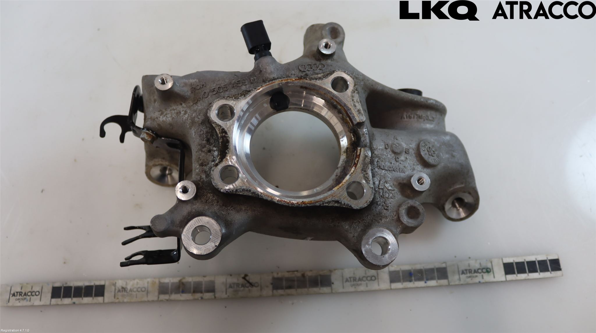 Audi A4/S4 B9 20- Hjullagerhus-Spindel Vä B