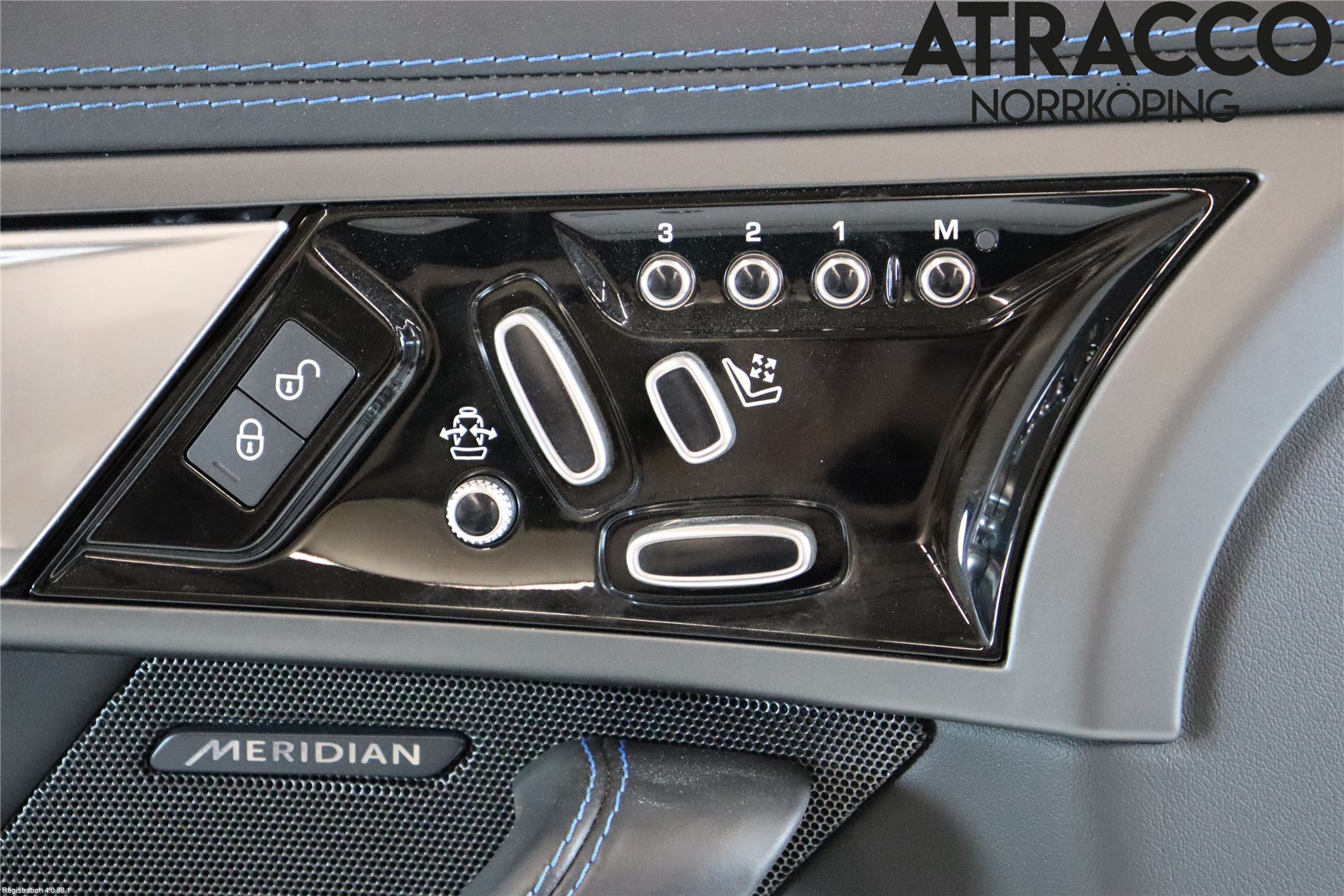 Jaguar F-TYPE Dörrklädsel Vä