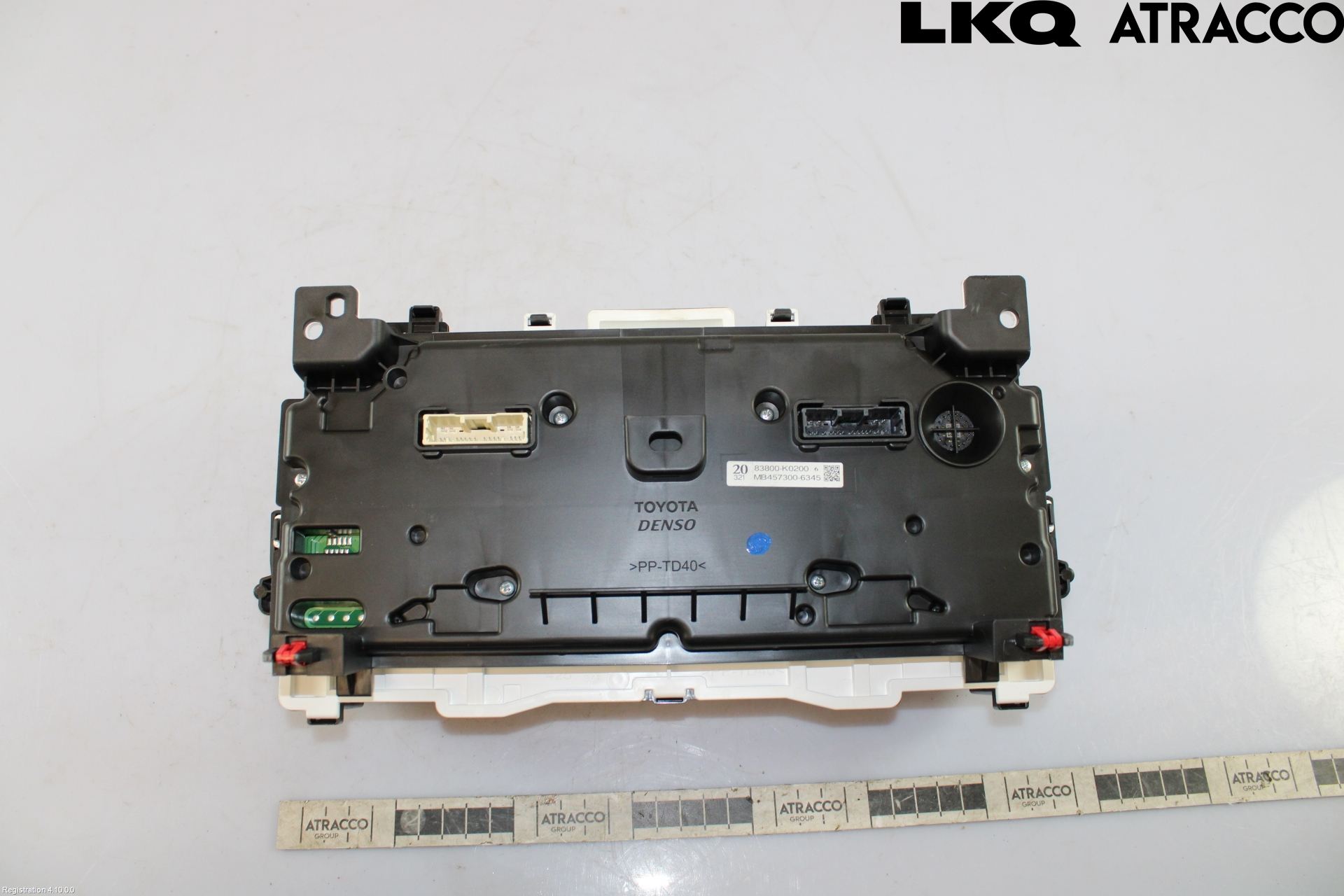 Toyota YARIS XP21 20- Instrument Komb