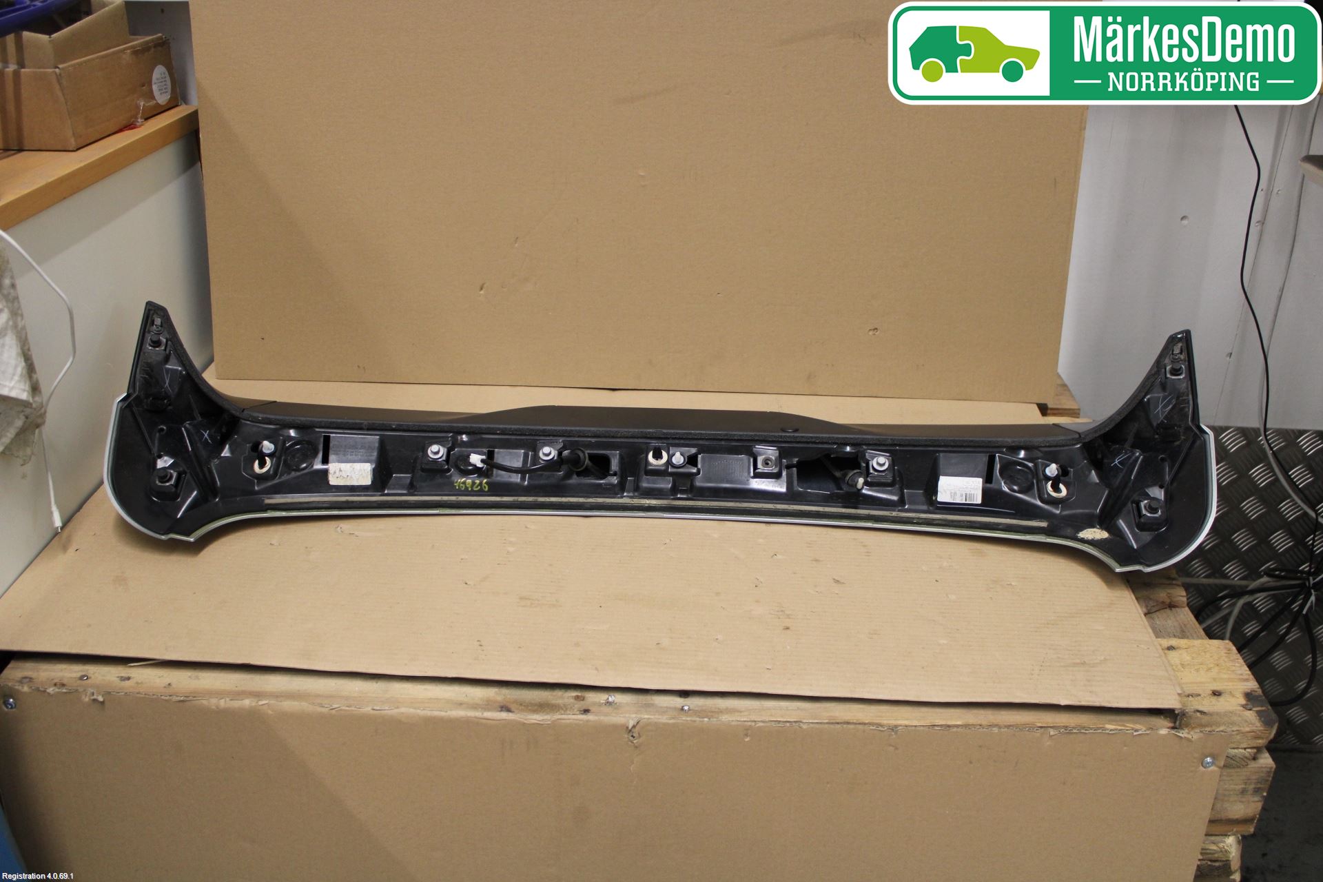 Nissan QASHQAI 14-17 Spoiler Baklucka