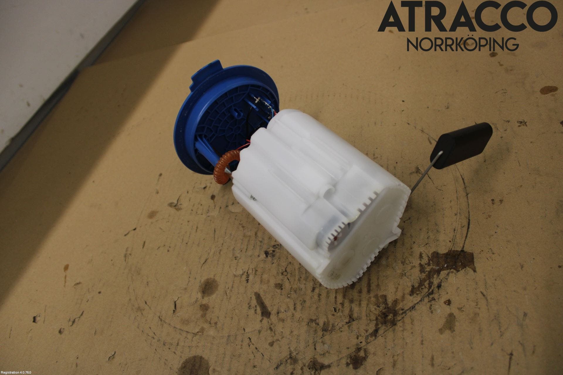 Volkswagen VW TOURAN 16- Bränslepump El