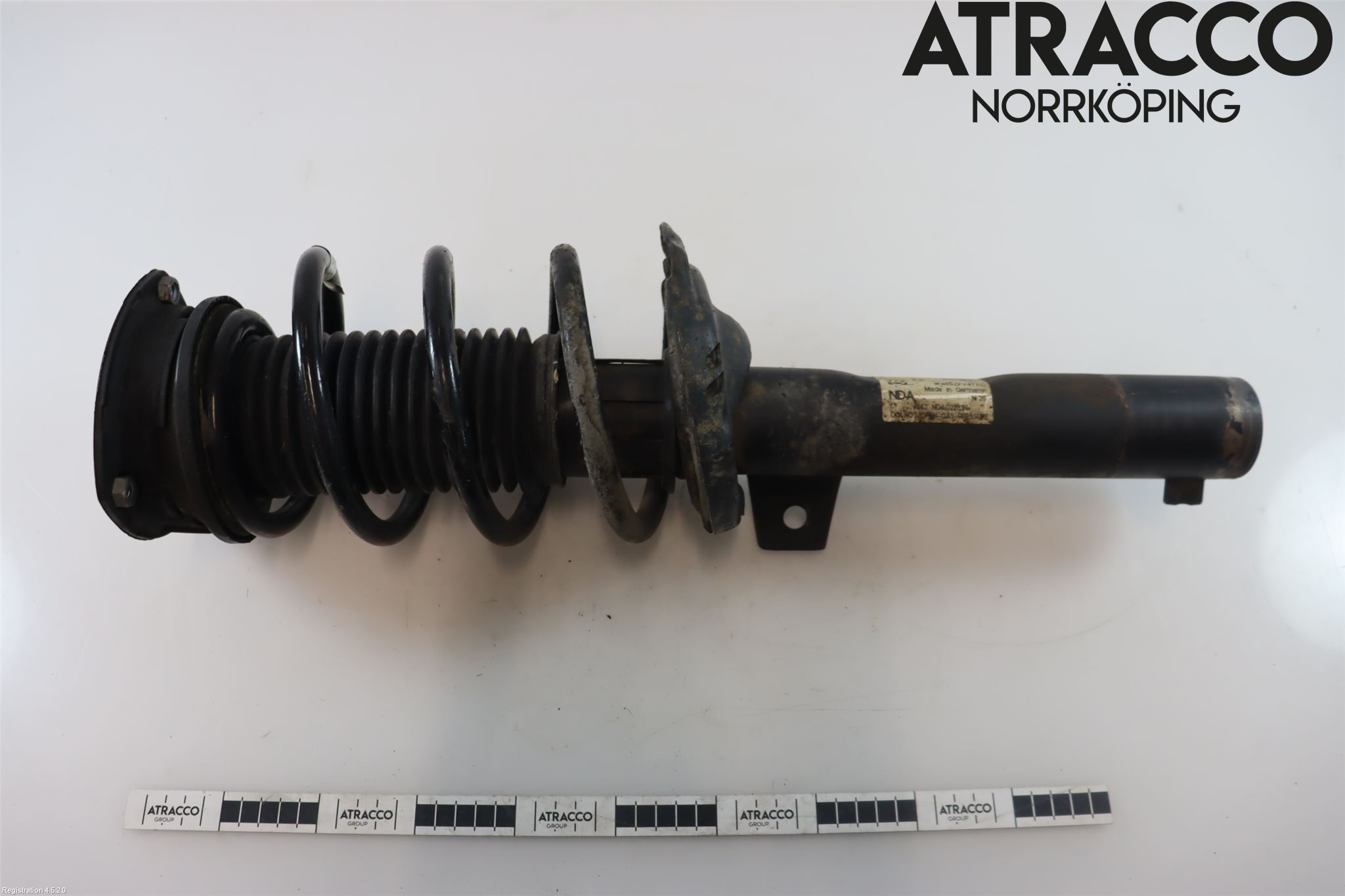 Volkswagen VW PASSAT 15-19 Fjäderben Fram Höger