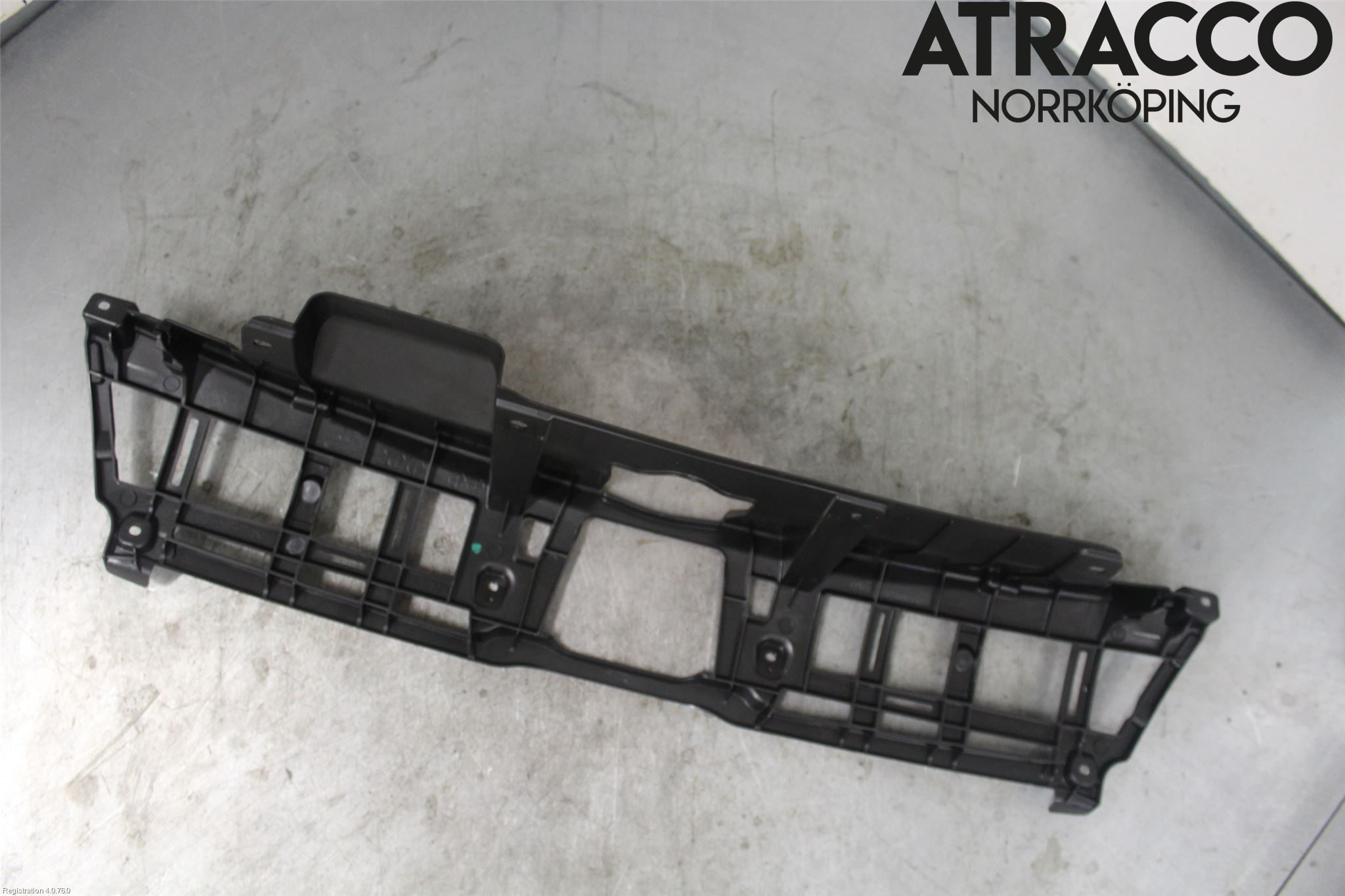 Suzuki VITARA 15- Stötfångardel Fram Mitt