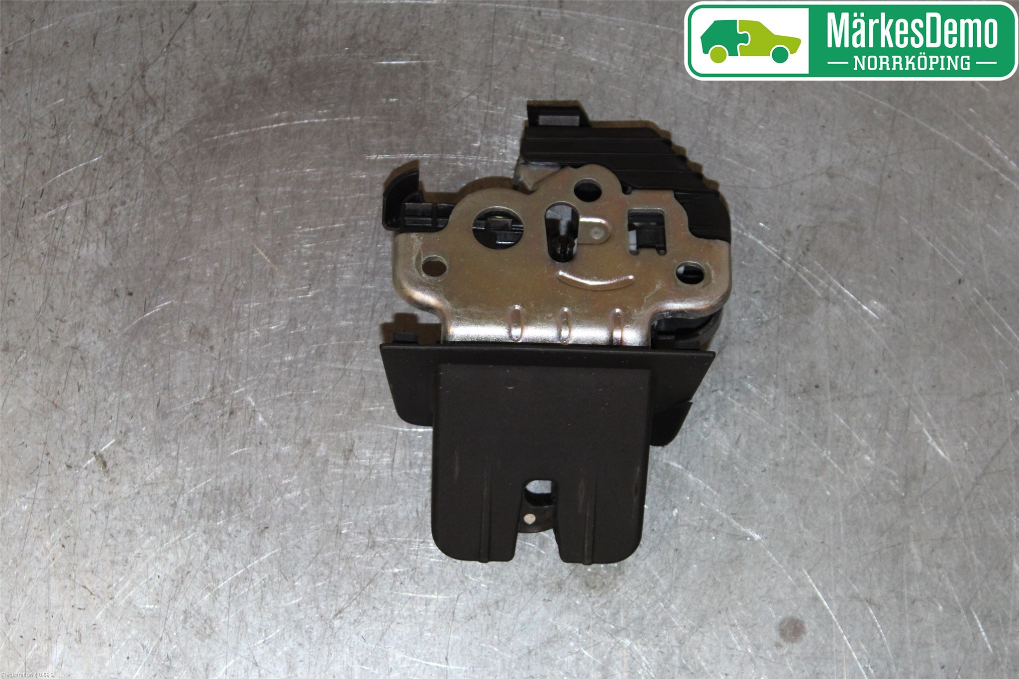 Audi A6/S6 4G 11-18 Låskista Baklucka